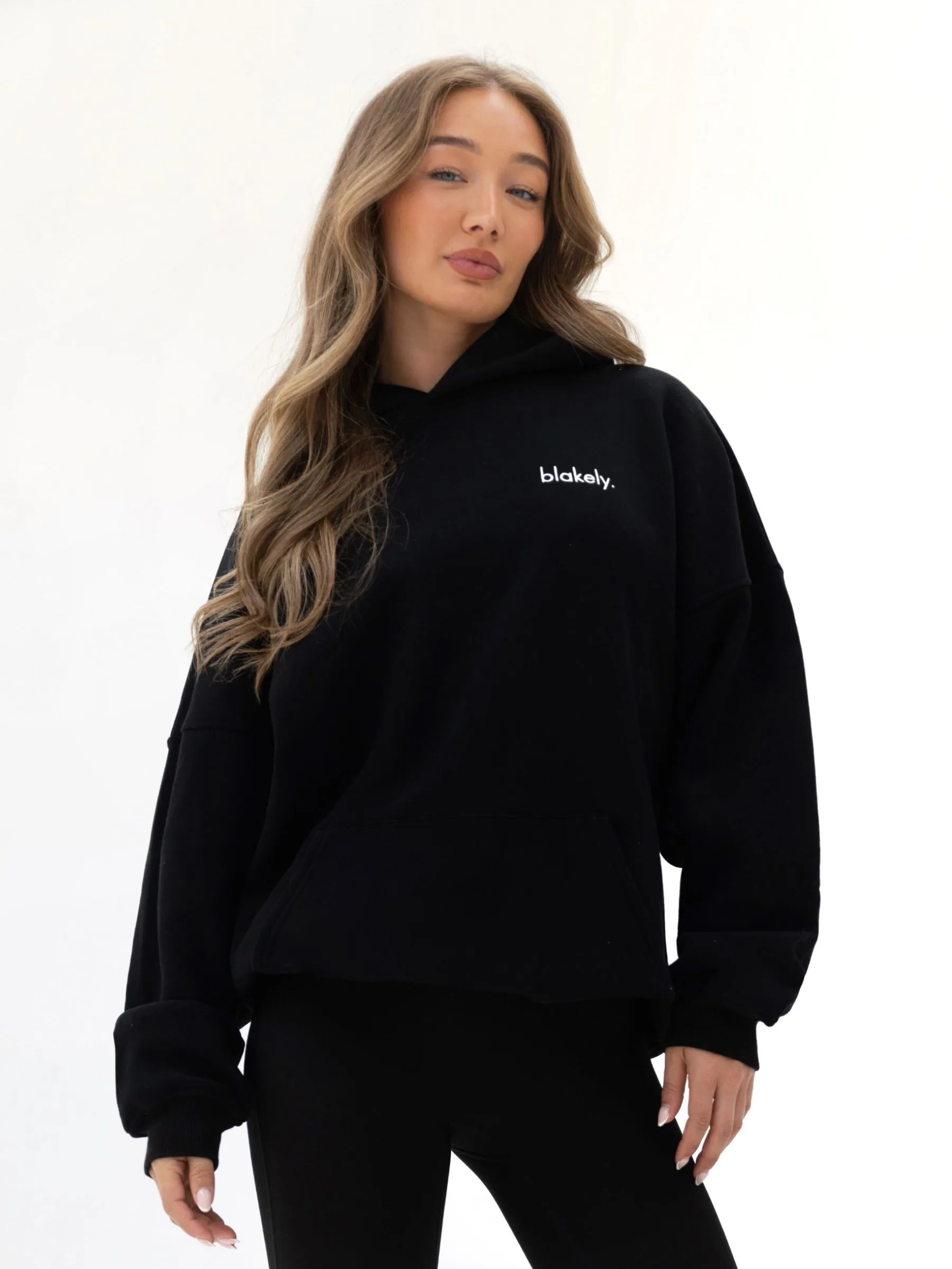 Winter Night Fashion Feel Sami Oversized Hoodie - Black