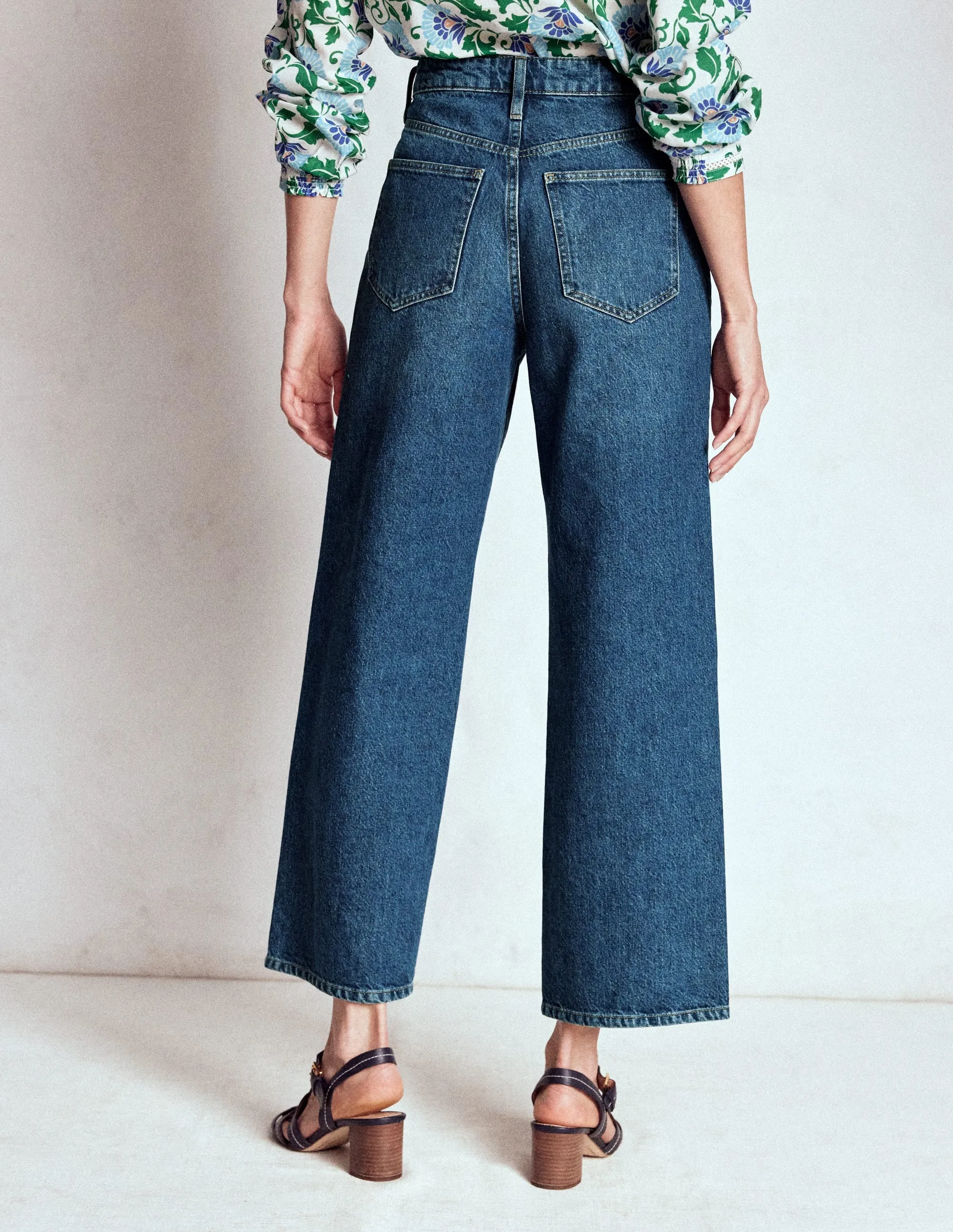 Always Ready Light Touch High Rise Straight Crop Jeans-Mid Vintage