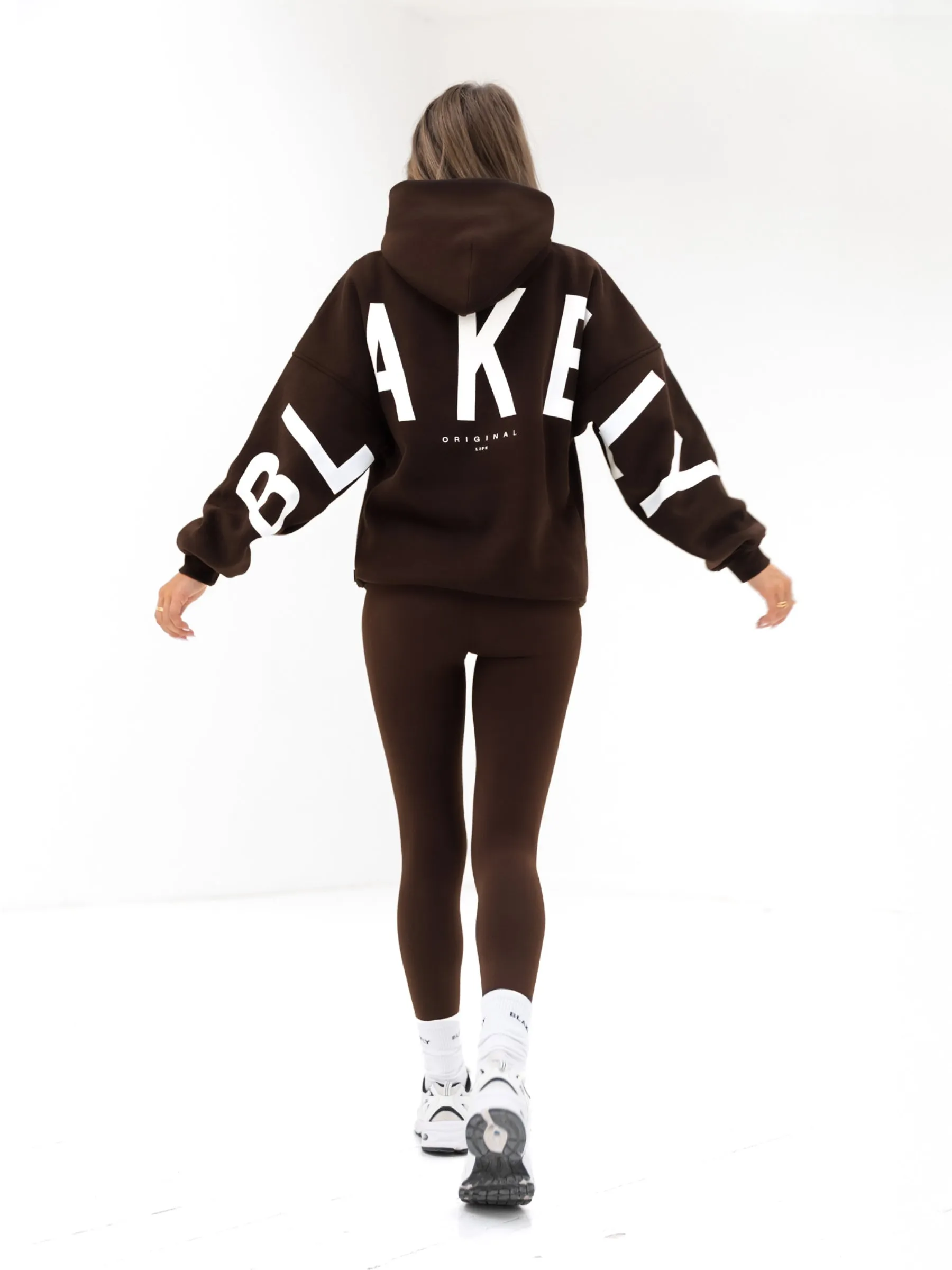 Urban Fresh Streetwear Essential Isabel Oversized Hoodie - Coffee Bean