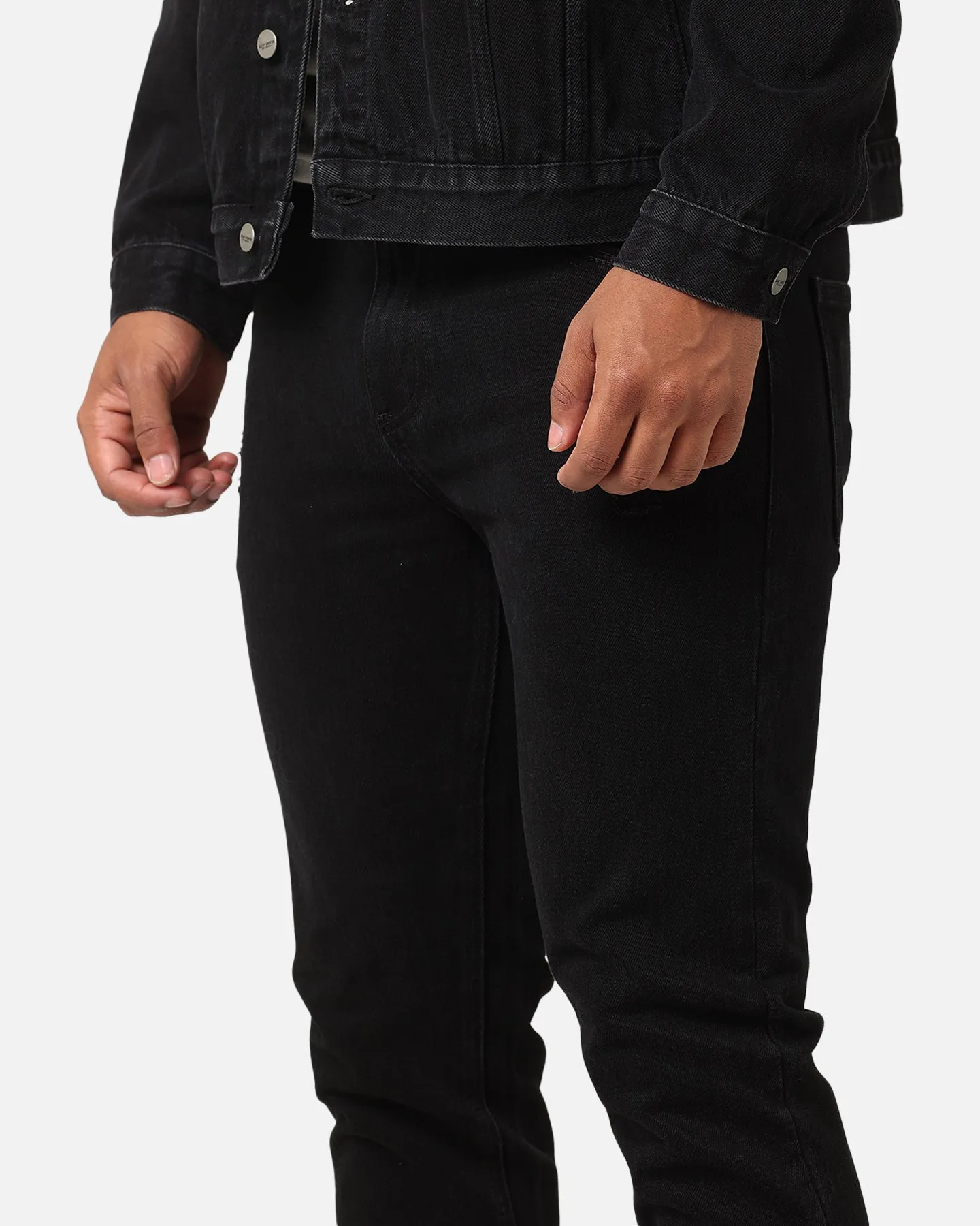 Casual Movement Saint Morta Fimi Distressed Jeans Washed Black