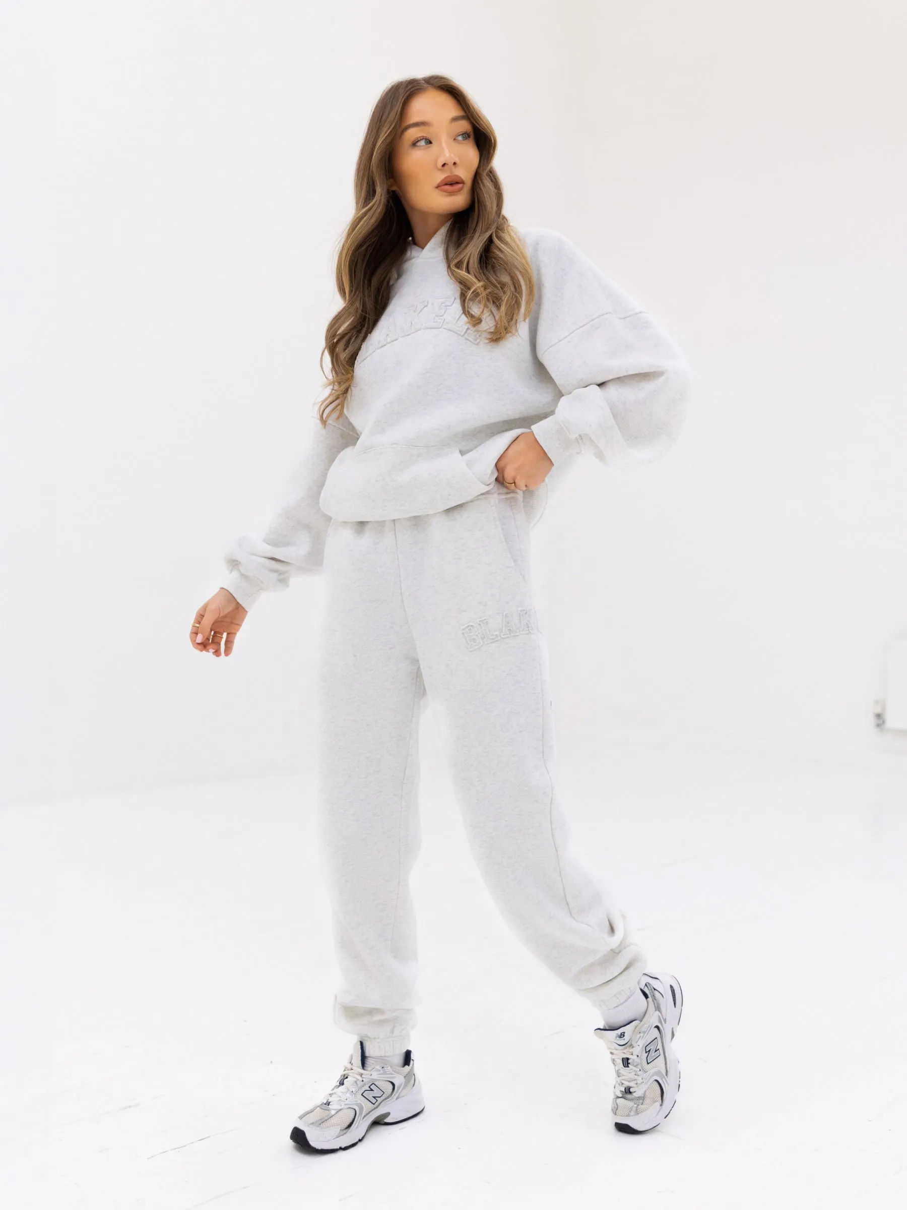 Fashion Feel Tonal Varsity Oversized Hoodie - Marl White