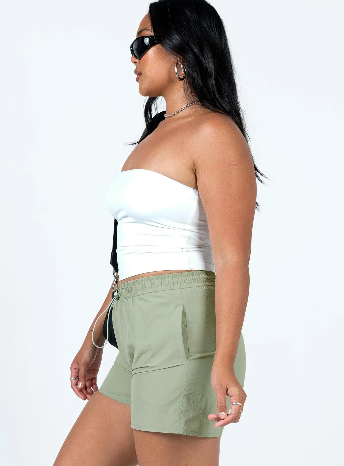 Cyber Glow Louisianna Shorts Khaki