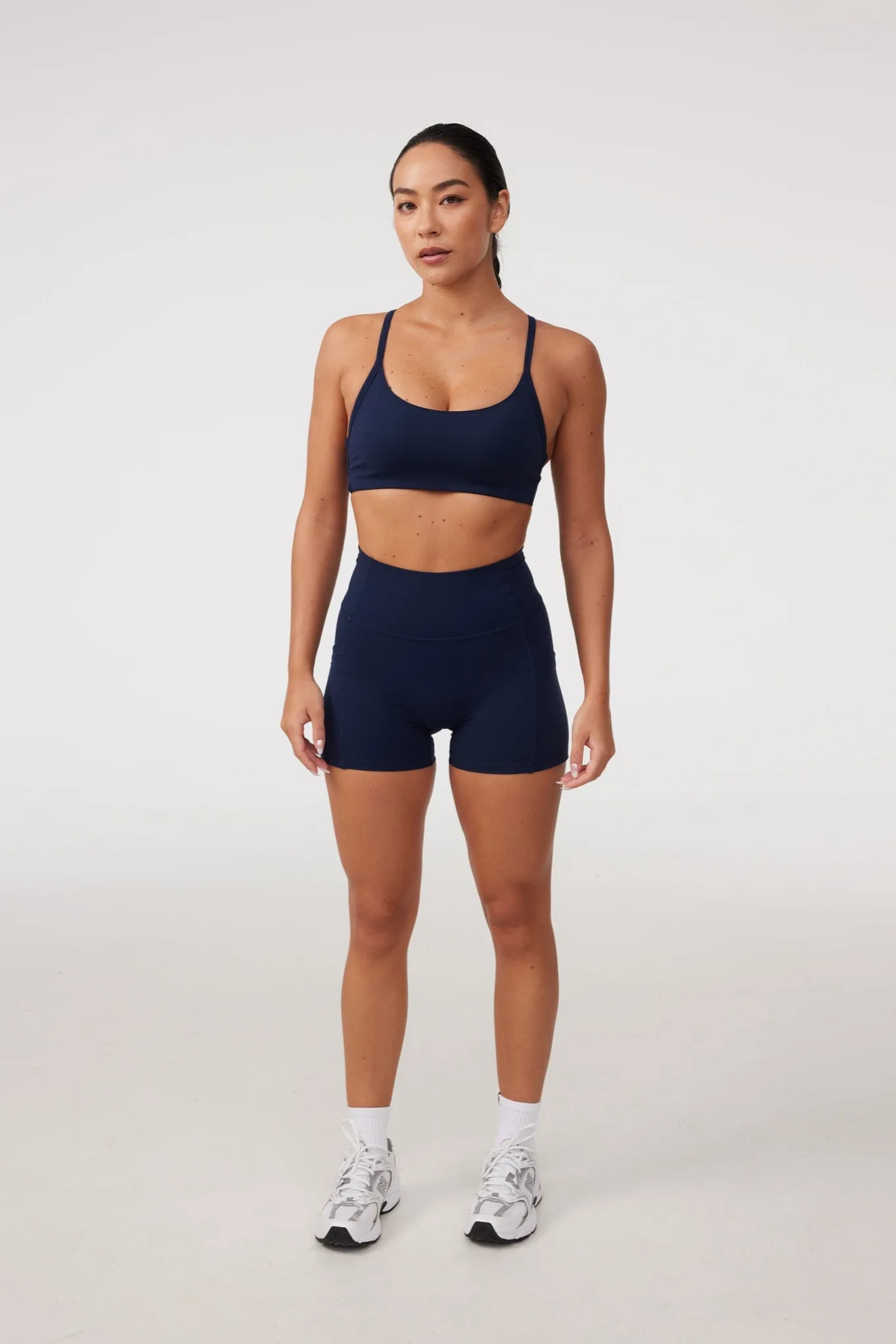 Decorative stitching seams Twist Bra in Dive