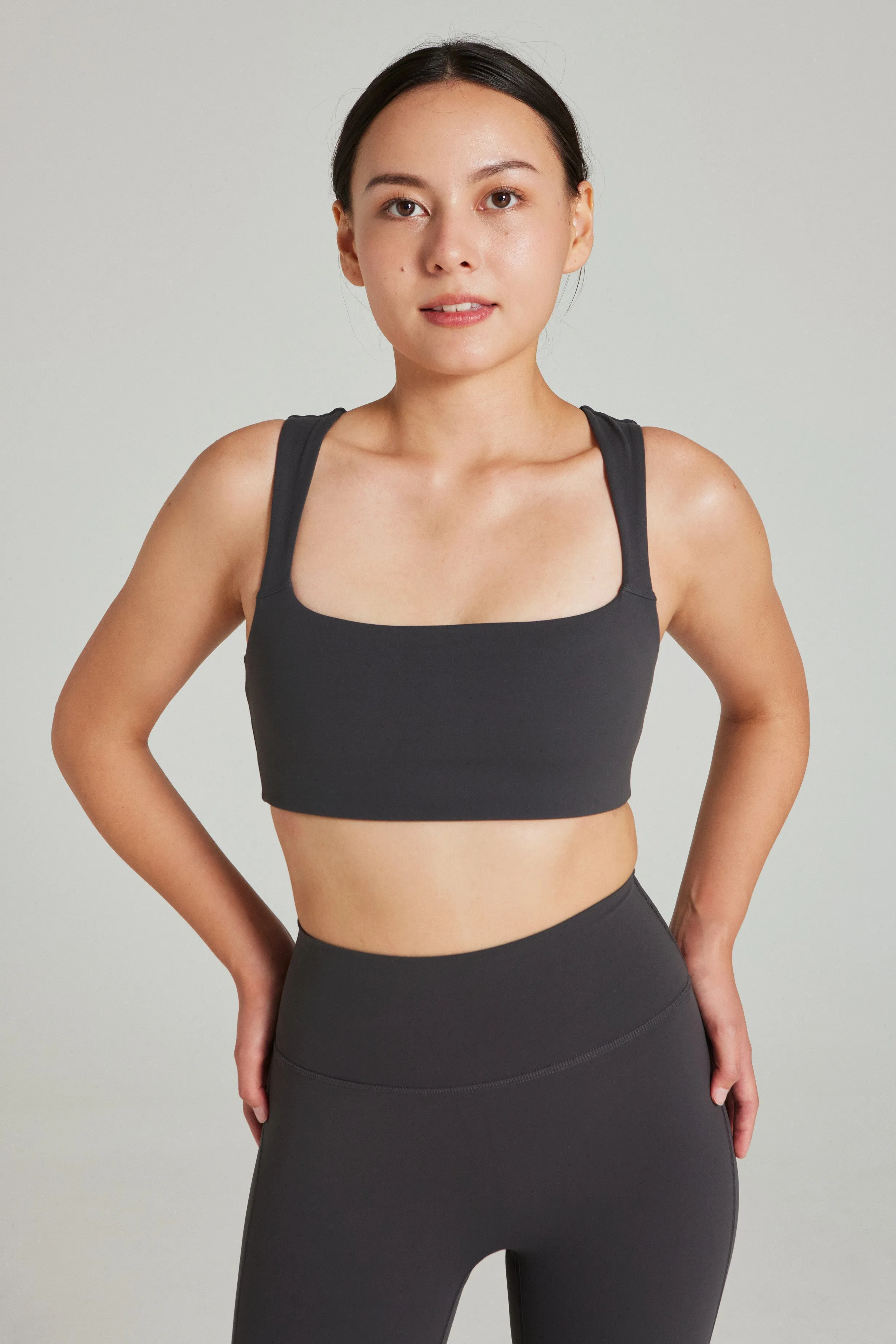 Hip support Square Neck Bra in Stepper