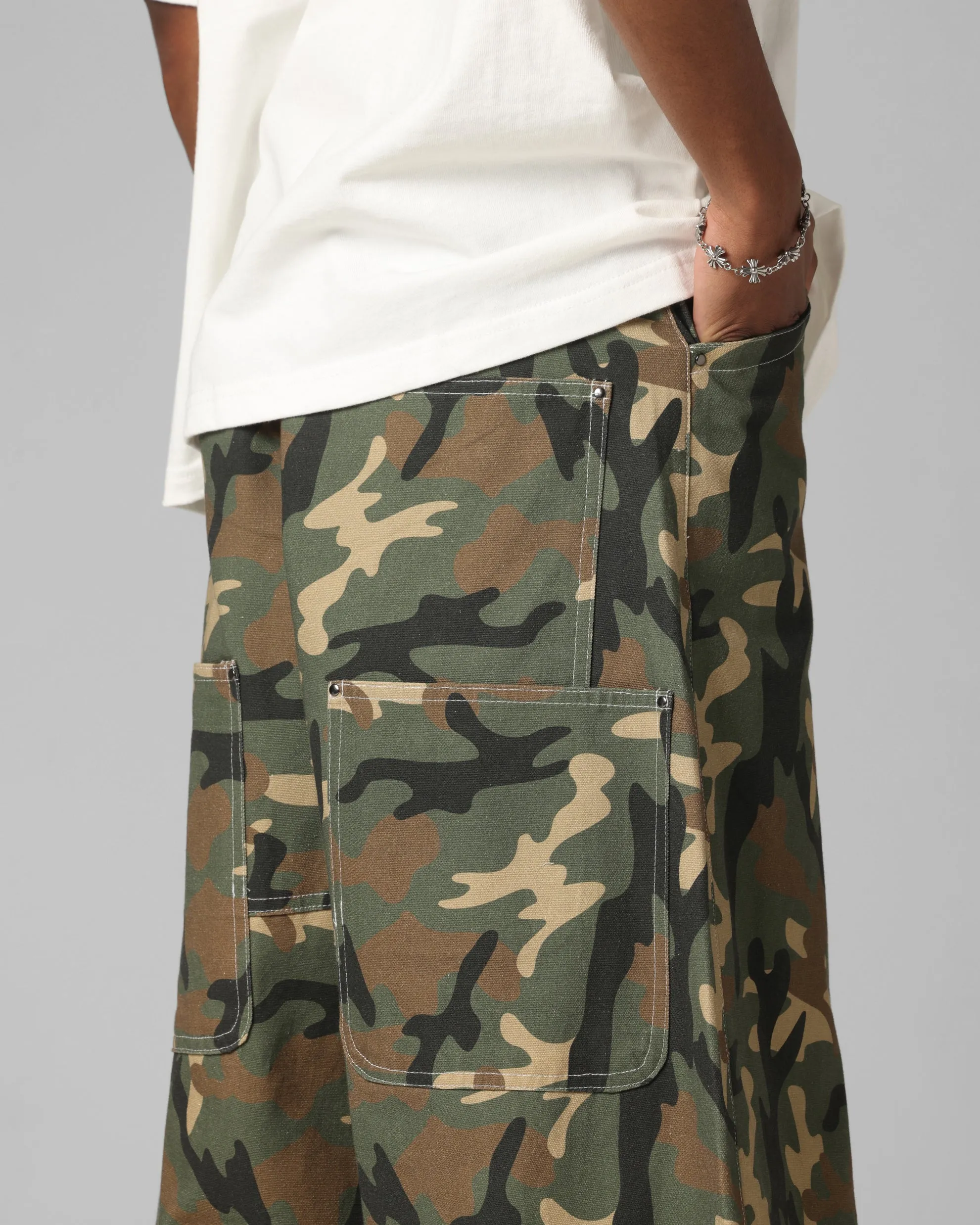 Neutral Fabric Breathable Travel Outfit Brunch Outfit Loiter F-22 Raver Jeans Woodland Camo