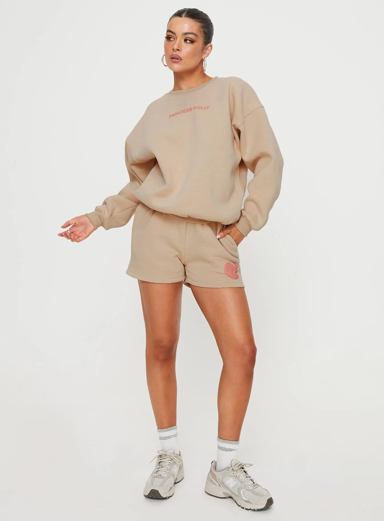 Teacher Chic Princess Polly Sweat Short Bubble Text Sand/ Pink