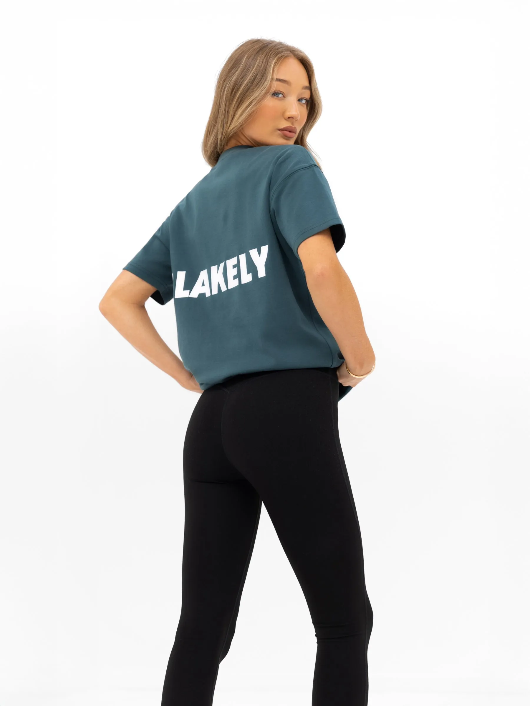 Chilly Day Essentials Outdoor Outfit Style Amelie Oversized T-Shirt - Teal Green