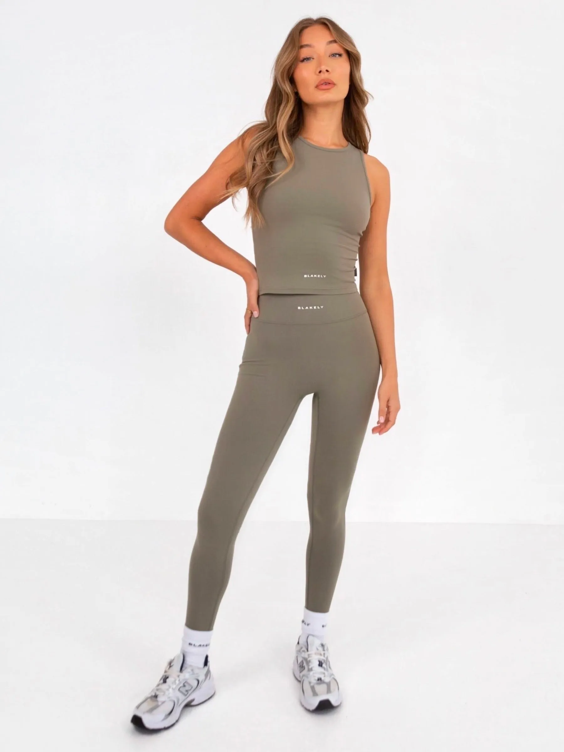 easy move Ultimate Soft Lifestyle Leggings - Safari Green