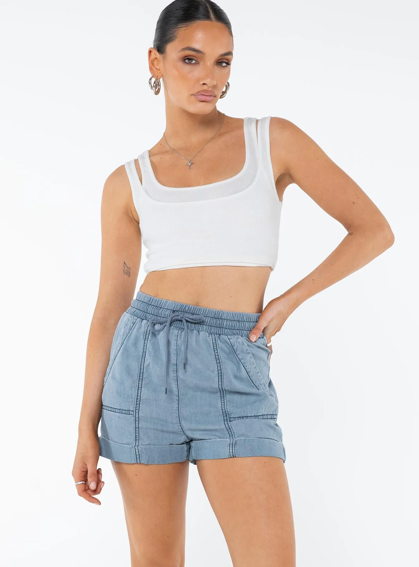 Milady Shorts Light Blue CompressionKnit WrinkleResistantFabric