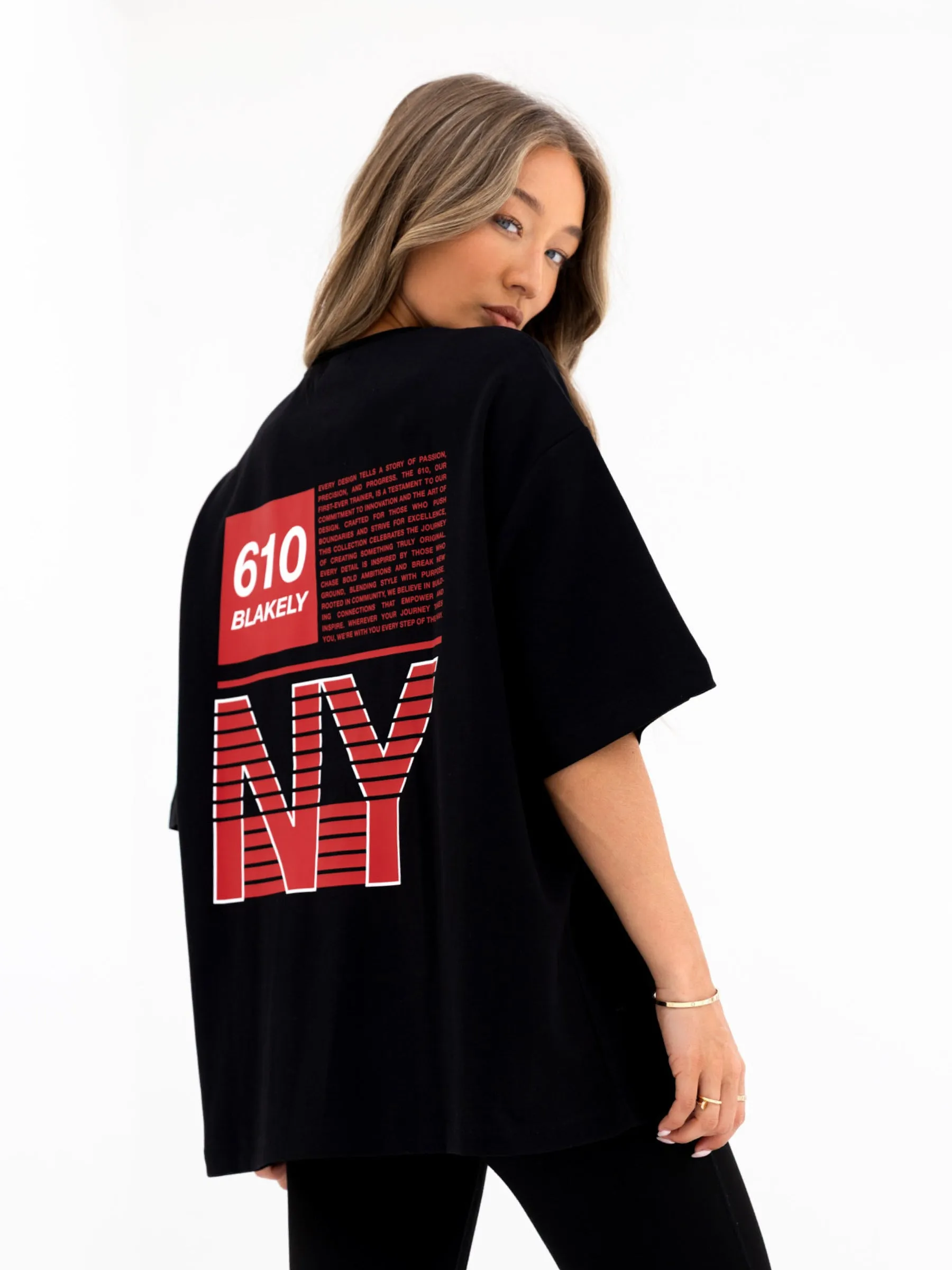 Sustainable Fibers Soft Comfort Wear Tribeca 610 Ultra Oversized T-Shirt - Black