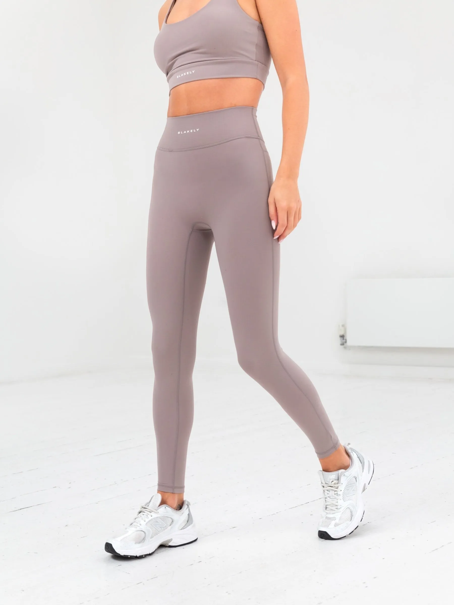 Ultimate Active Leggings - Pink Taupe subtle style Buttery Soft Texture