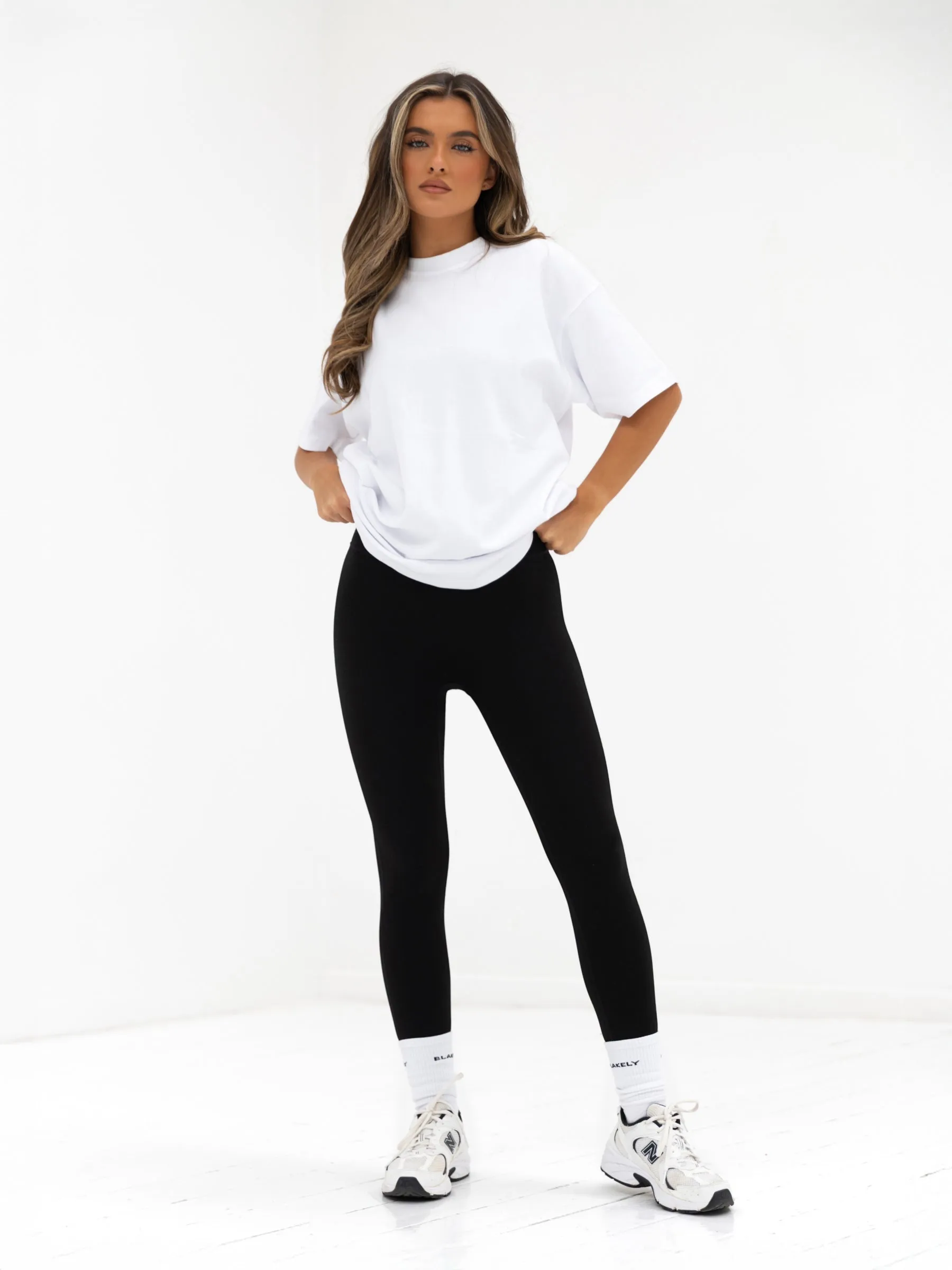 Isabel Oversized T-Shirt - White & Peach Pink Fresh Style Trend