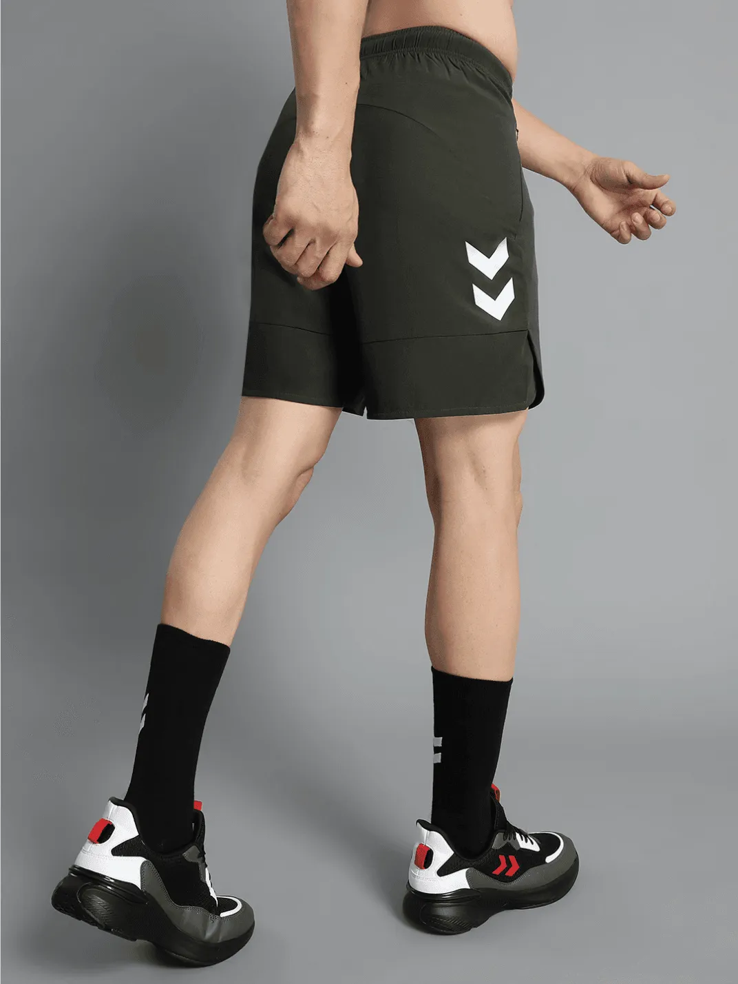 Kuro Polyester Short Easy Fit