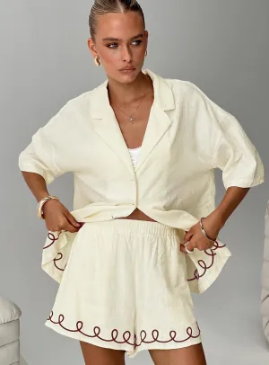 WrinkleResistant Finish Jamari Linen Blend Shorts Cream / Brown