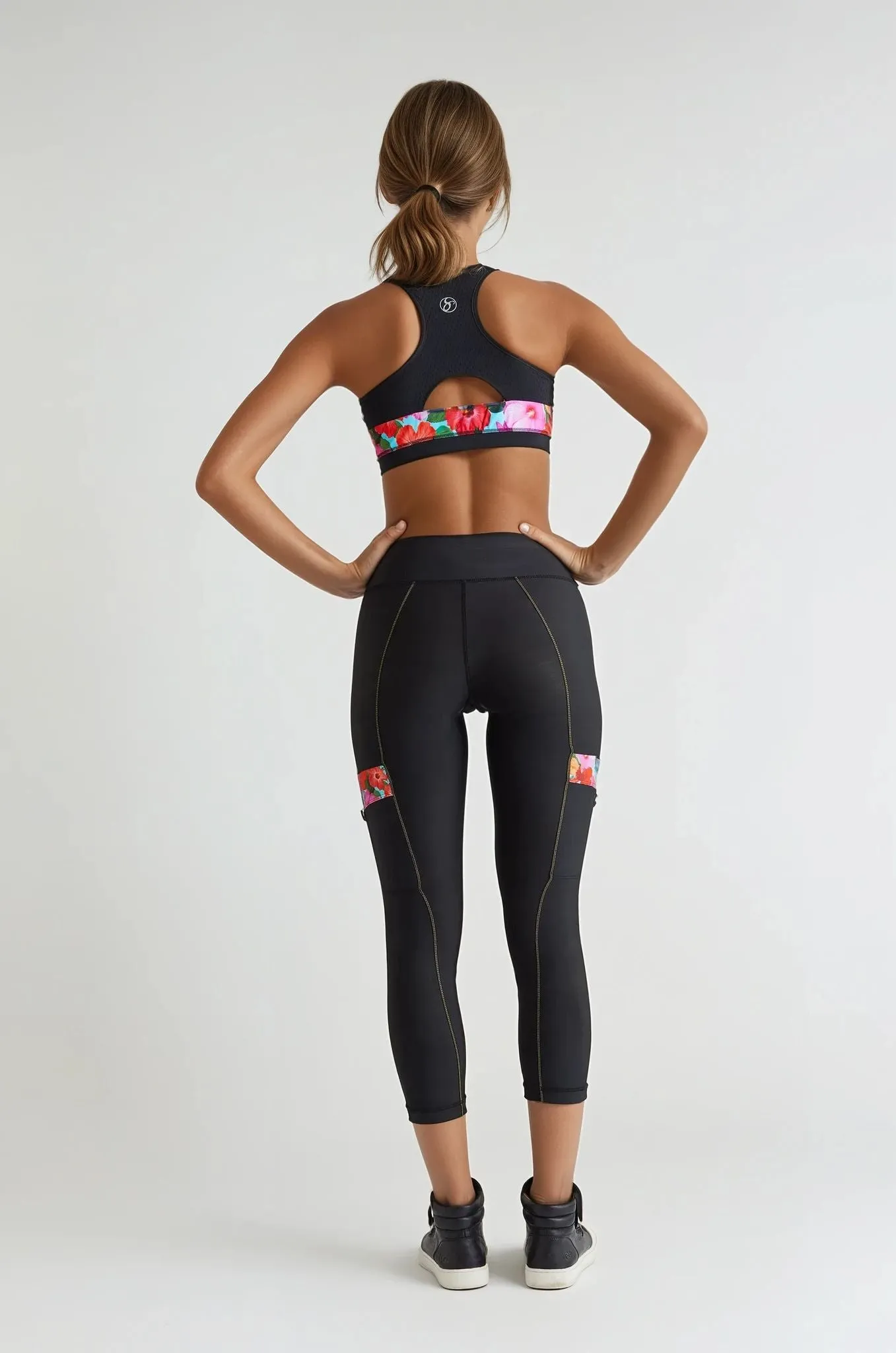 Apex Sports Bra Activewear Smooth Band Non-Slip Band