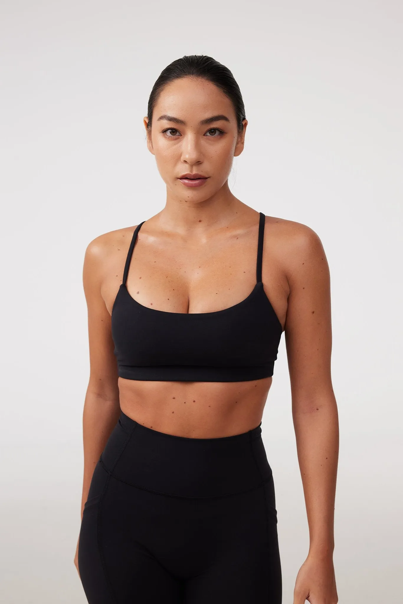 Lightweight Fit Wispy Bra in Black Sesame