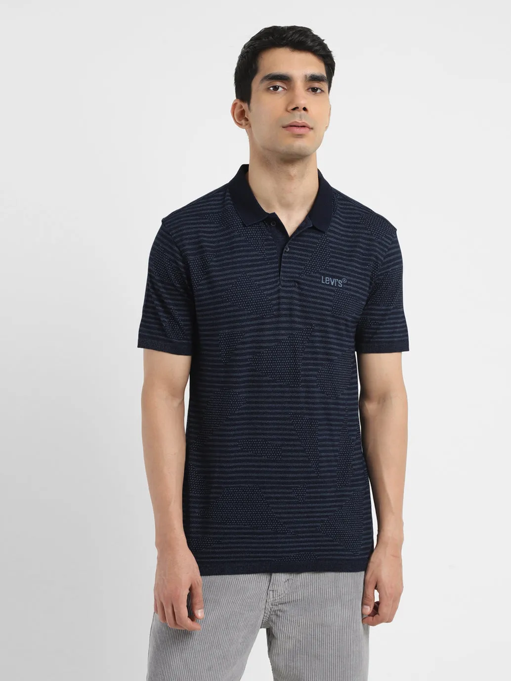Hygroscopic Threads Layered Collar Structure Men's Self Design Polo T shirt