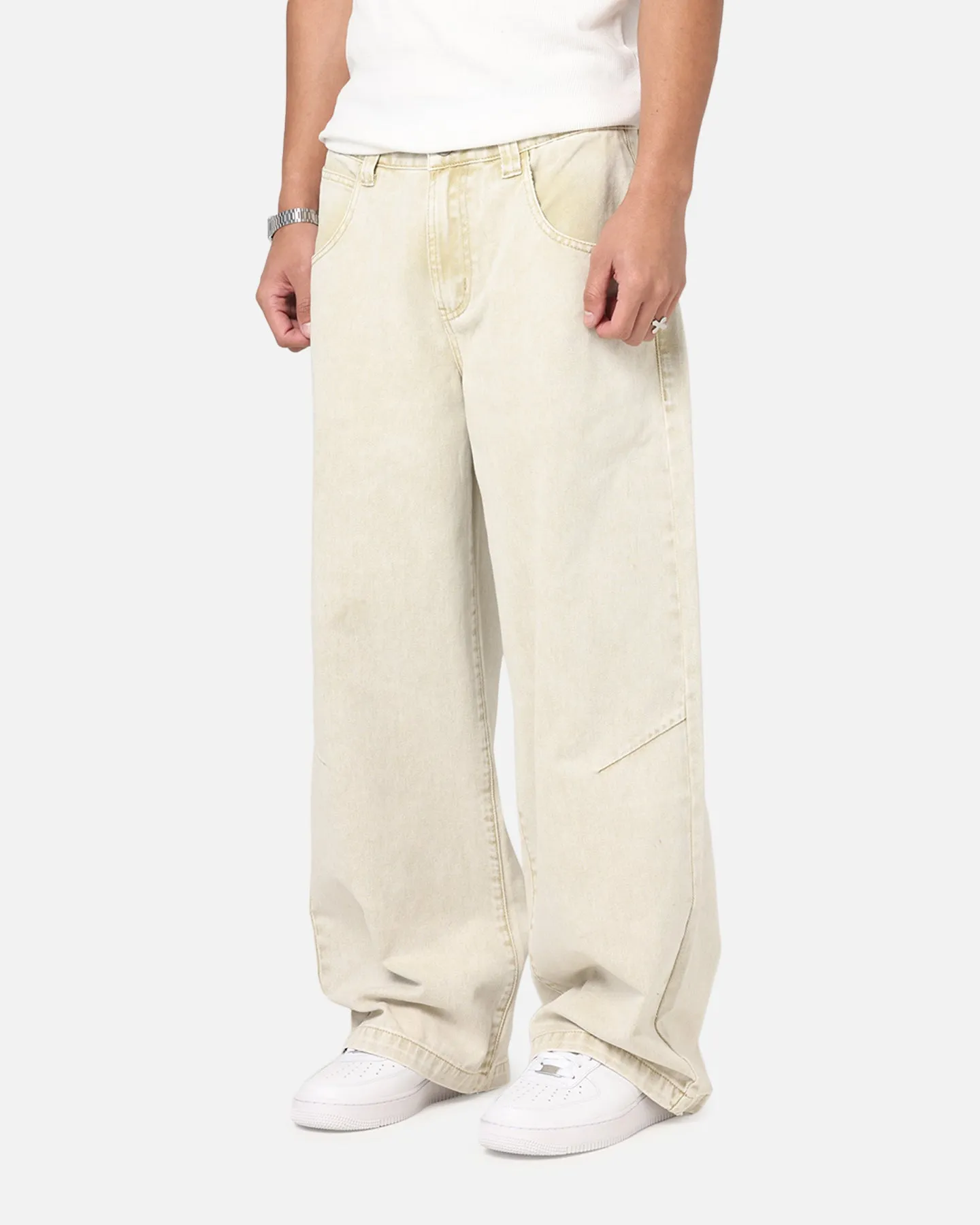 Subtle Texture Minimal Wear Saint Morta Amplus Jeans Dirty Blonde