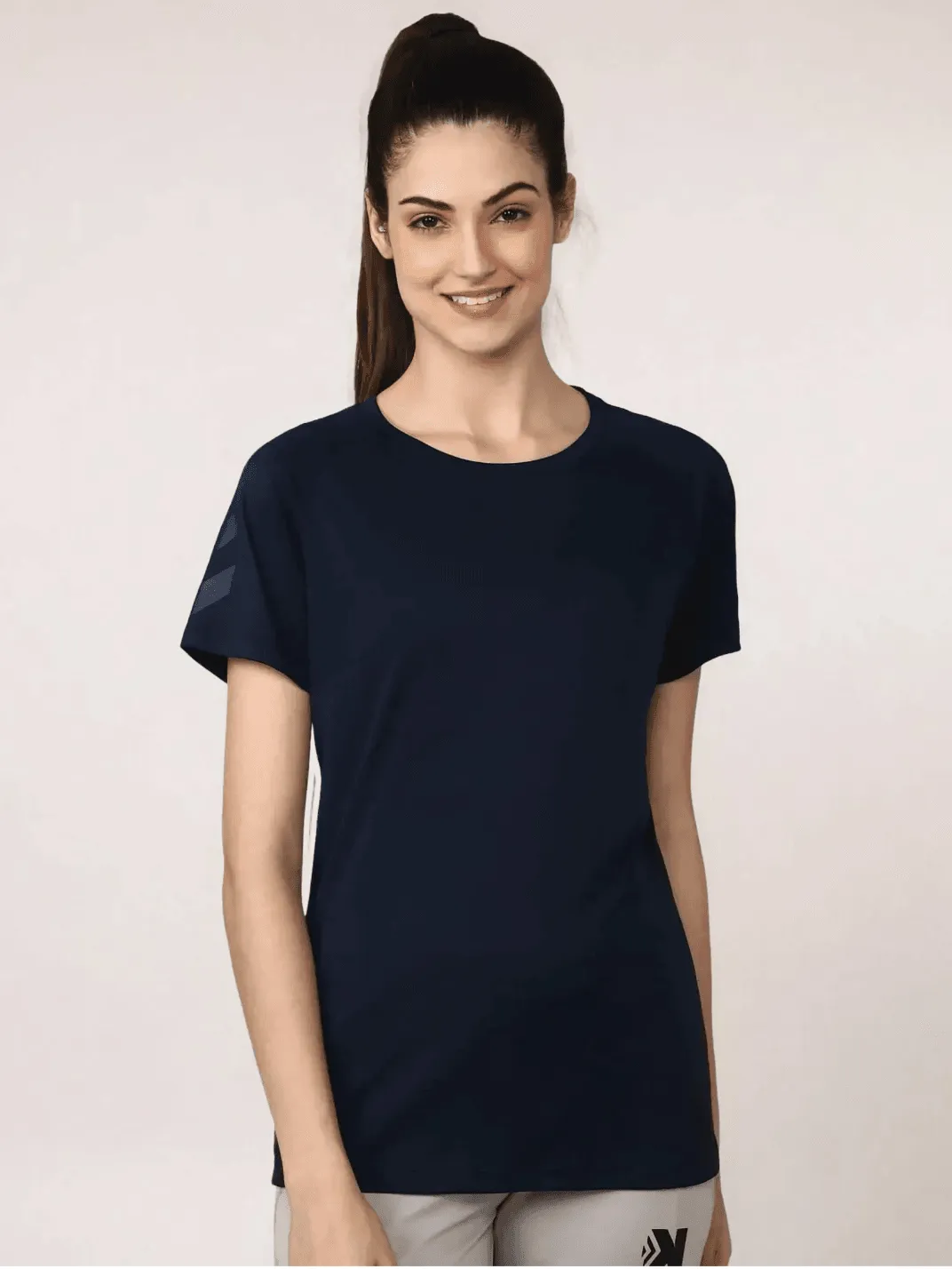 Breathable Style Layered Wear Azure Polyester T-Shirt