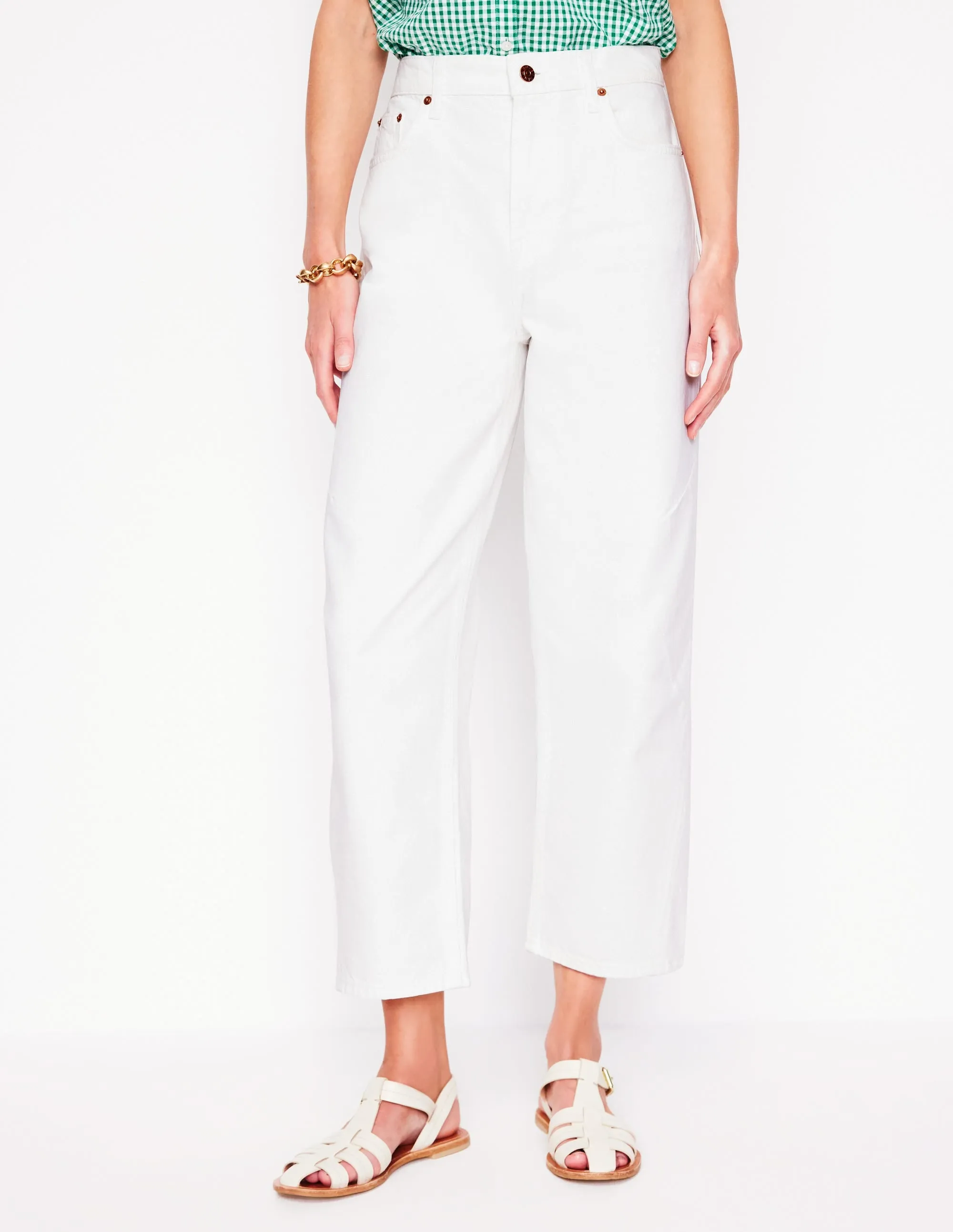 Lockstitch Construction Timeless casual Barrel Leg Jeans-White