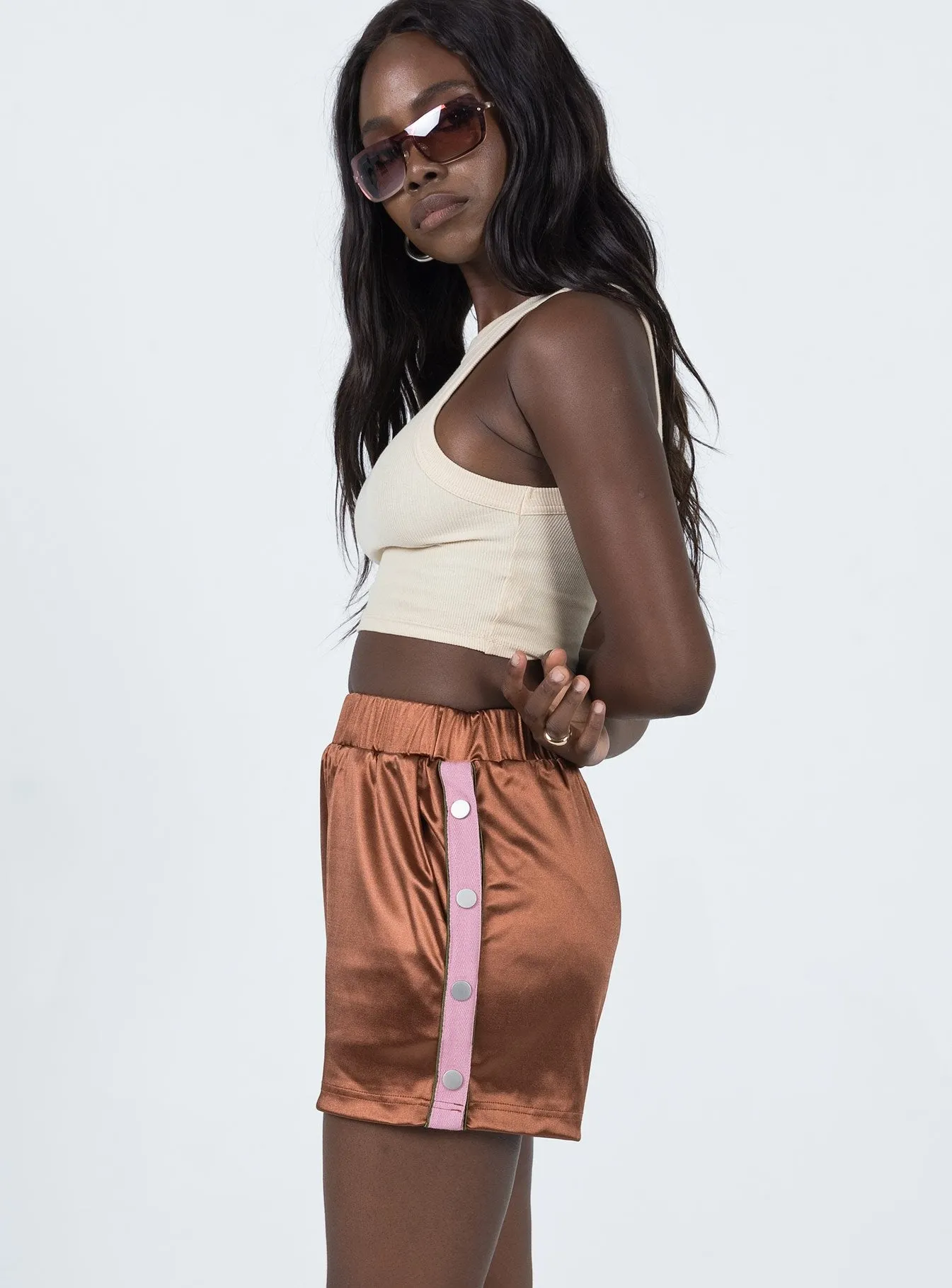 Muse Track Shorts Brown Trans Glow