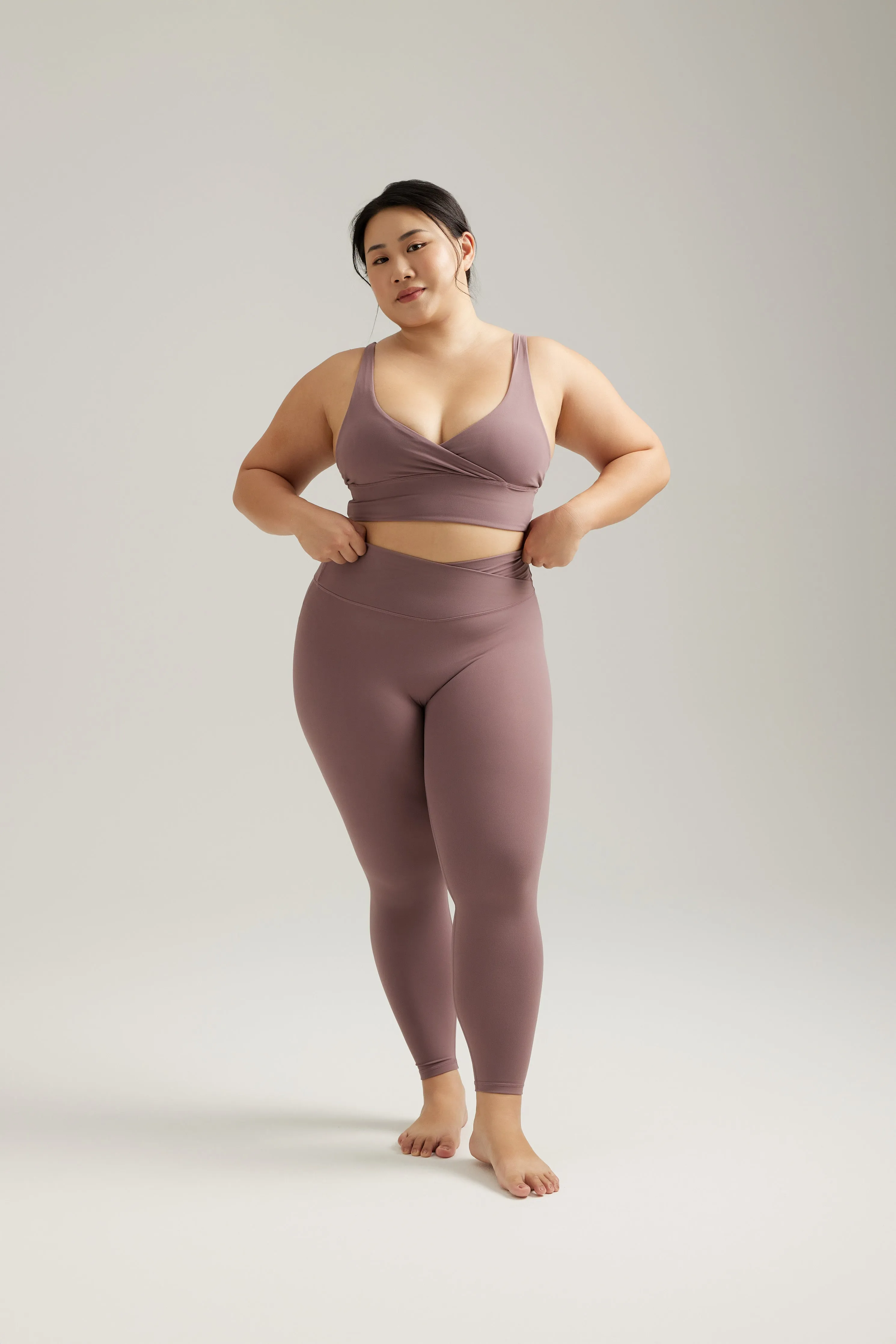 V Leggings (Full 24") in Soda Morning Stretch Wrinkle Resistant Outdoor Lover Eco Friendly