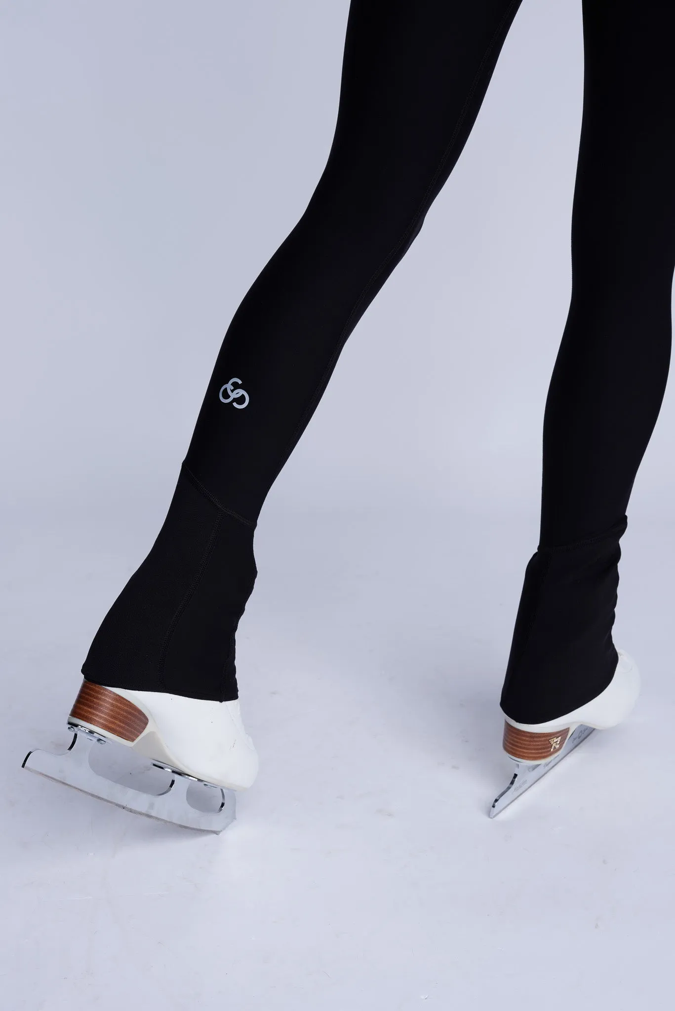 Iconic On-Ice Leggings Crisp Look Travel Outfit Tall Fit
