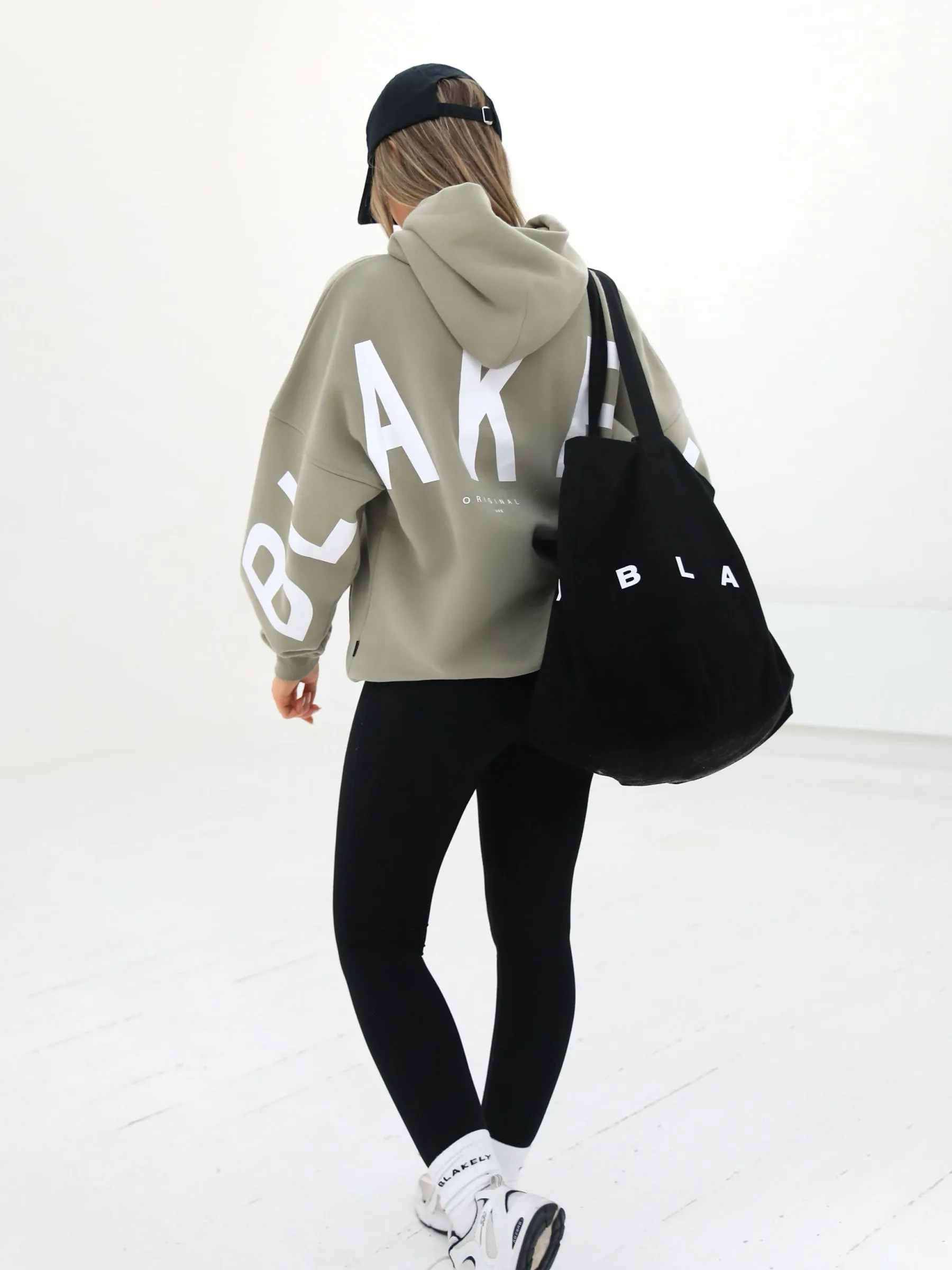 Isabel Oversized Hoodie - Olive Outdoor Style