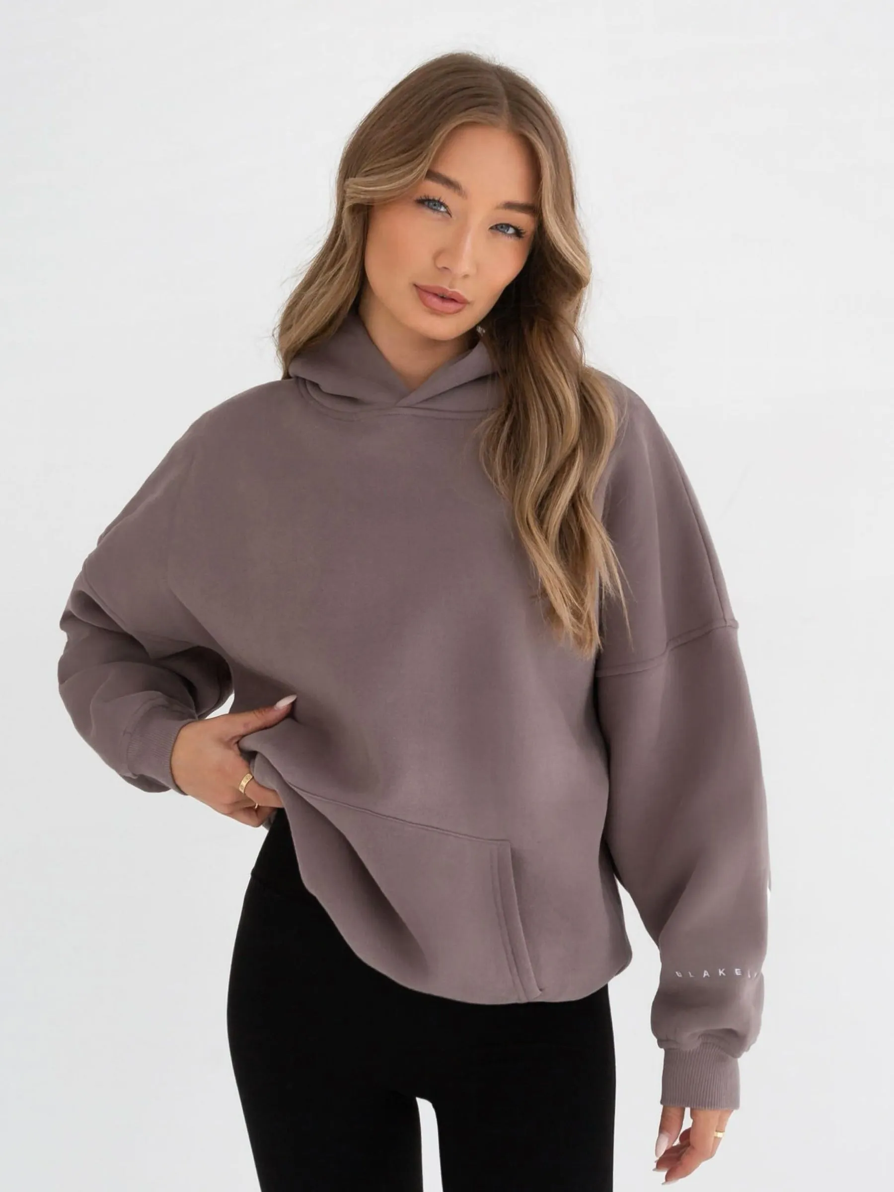 Travel Wear Gamer Aesthetic Isabel Oversized Hoodie - Pink Taupe