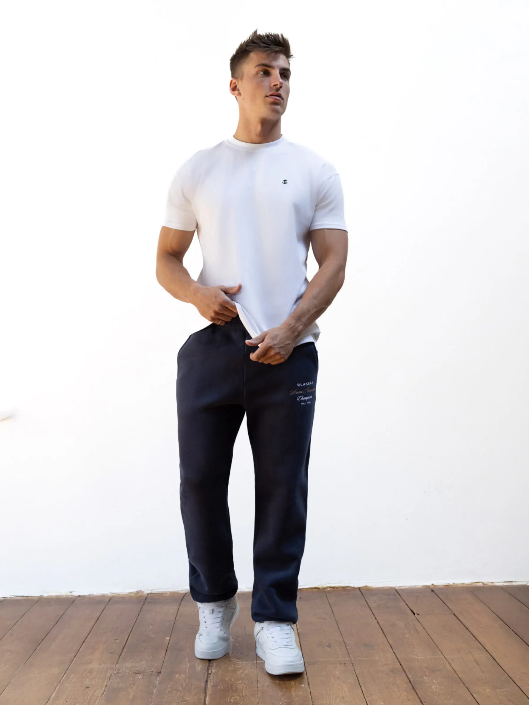 Legacy Relaxed Sweatpants - True Navy Cozy And Stylish Quick Move