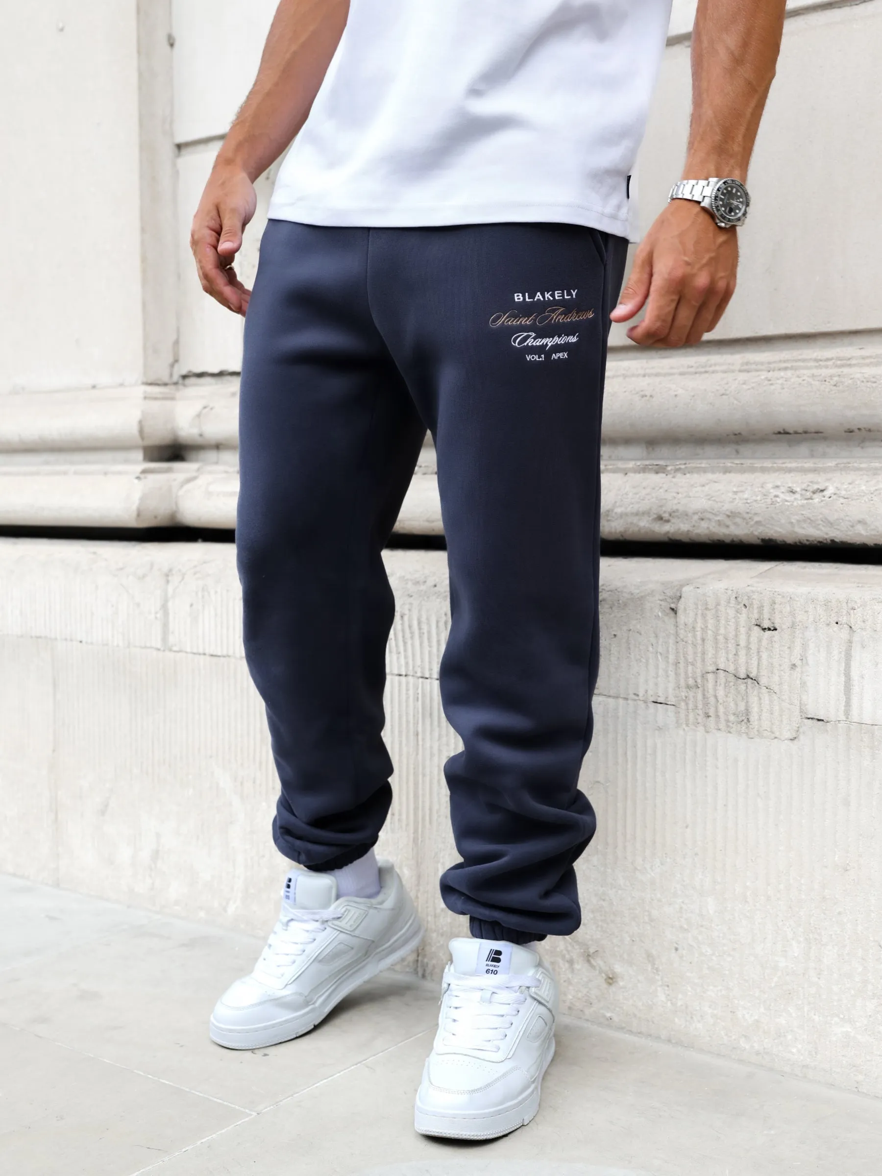 Quick Drying Easy Movement Legacy Relaxed Sweatpants - True Navy
