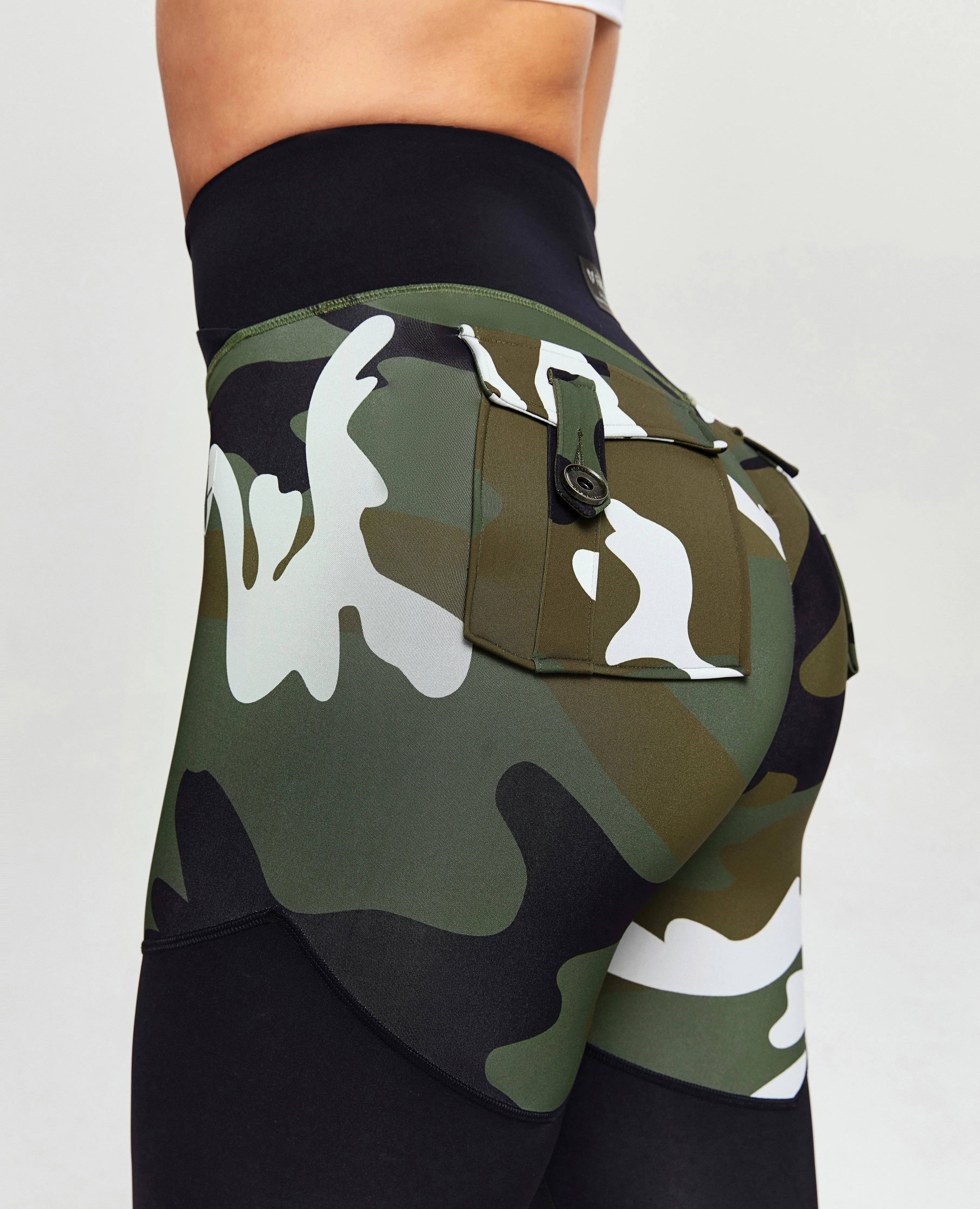 V-Waist Gym Leggings - White Green Camo Thermal Warm Morning Jog Compression Fit
