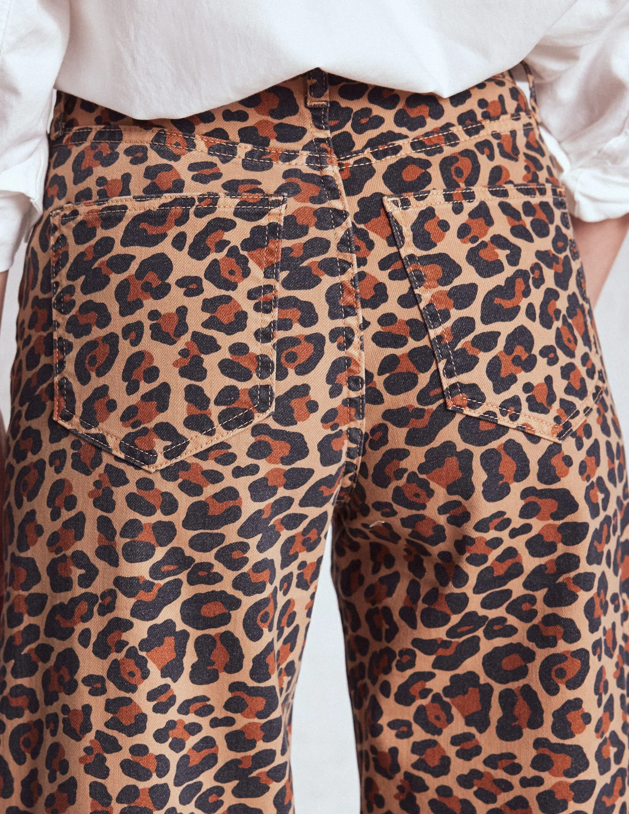 High Rise Wide Leg Jeans-Leopard Print Brunch Outfit Summer Vibes Versatile Non Restrictive Cut