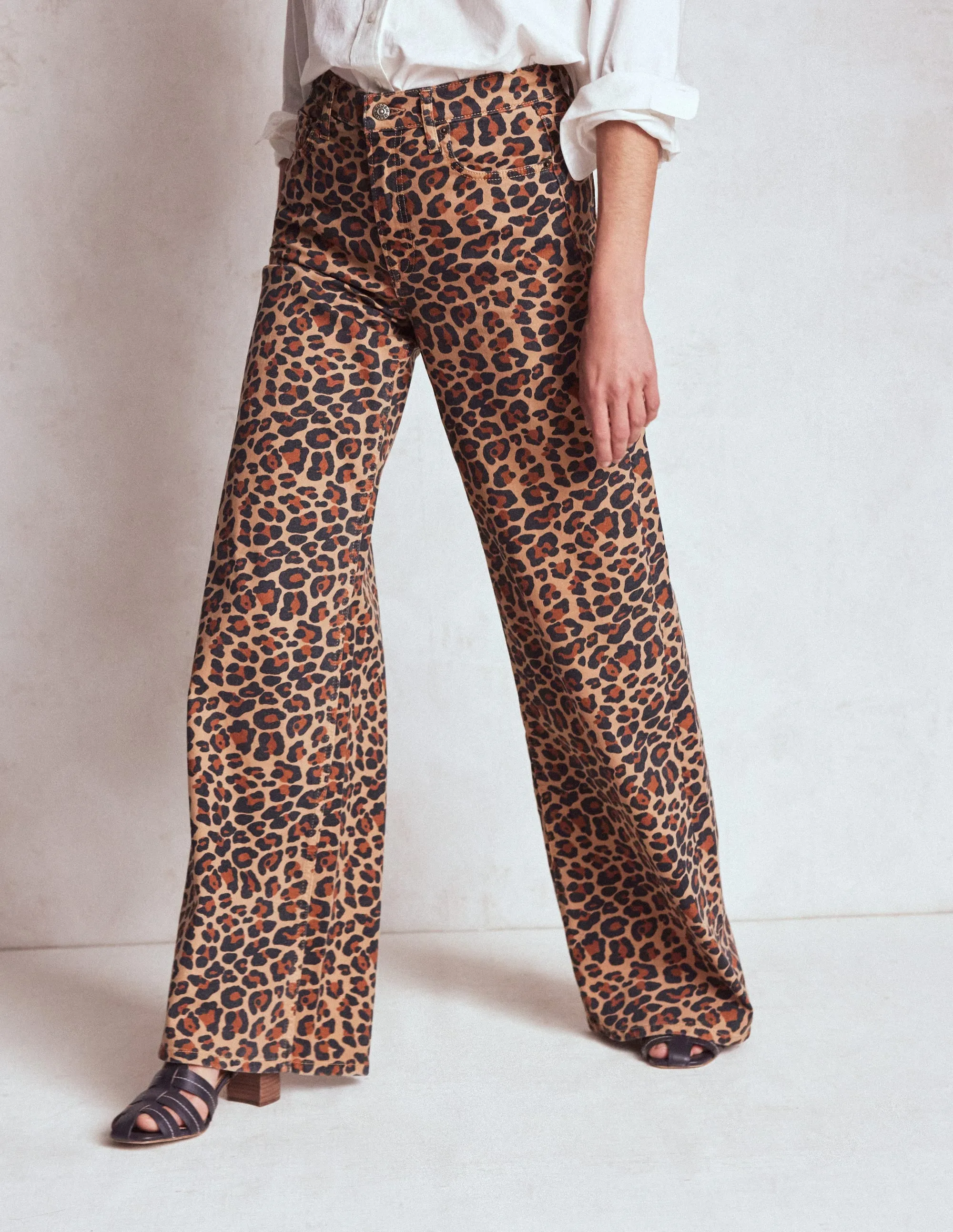 High Rise Wide Leg Jeans-Leopard Print Mid Rise Morning Stroll Evening Stroll Trend Setter