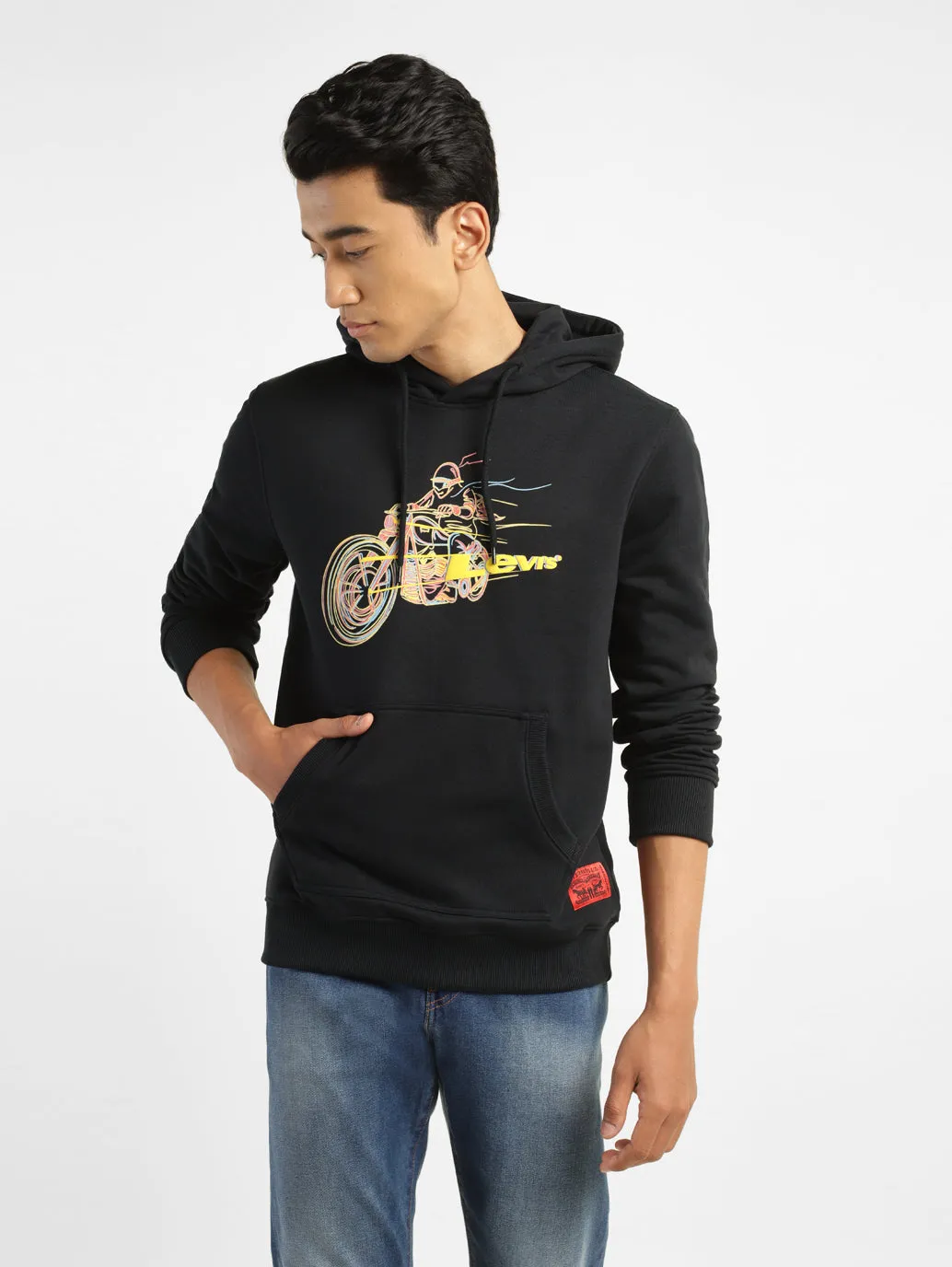Heavyweight Material Sheen Men's Graphic Black Hooded Sweatshirt