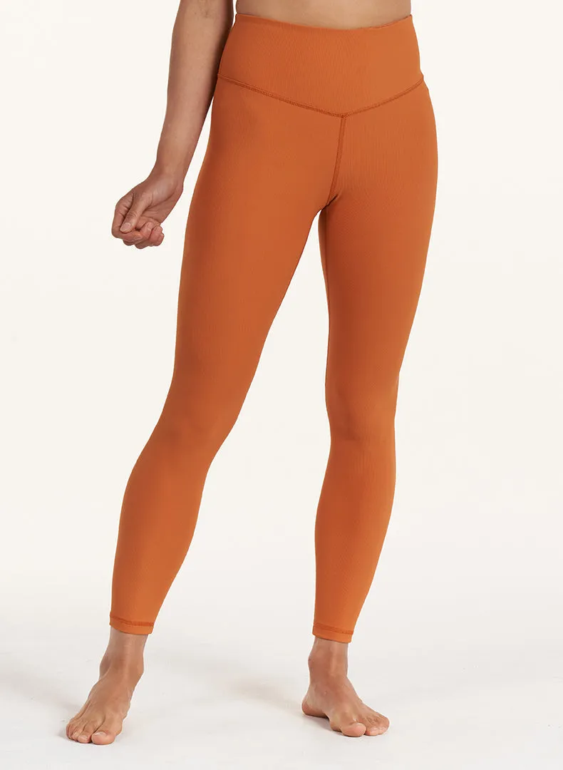 Fit Feel Quick Release Moisture Management Refine Double-V 7/8 Legging