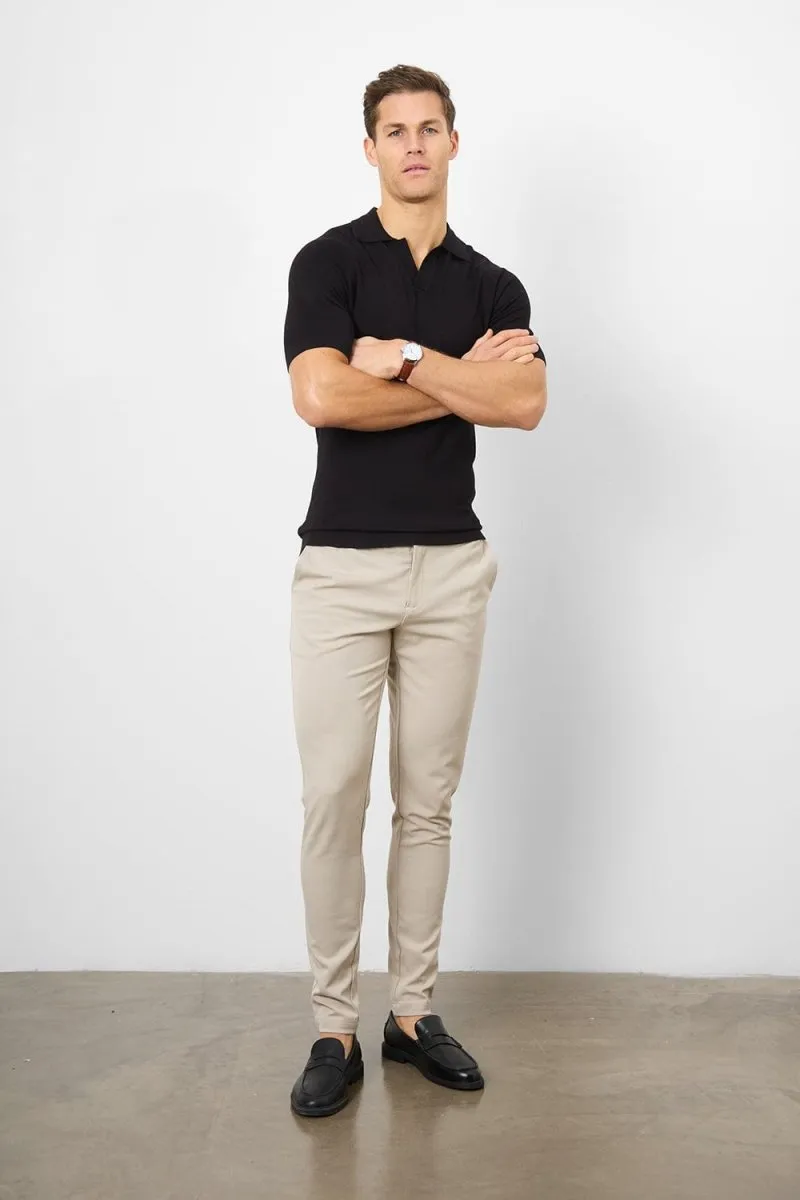 Corporate Dress Code TwoTone Fabric Blend Textured Open Collar Knitted Polo in Black