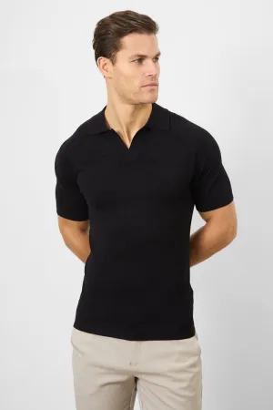 Textured Open Collar Knitted Polo in Black Tagless Collar Ventilated Side Panels