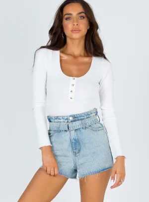 TWIIN Cinch Short ReflectiveTrimDetails