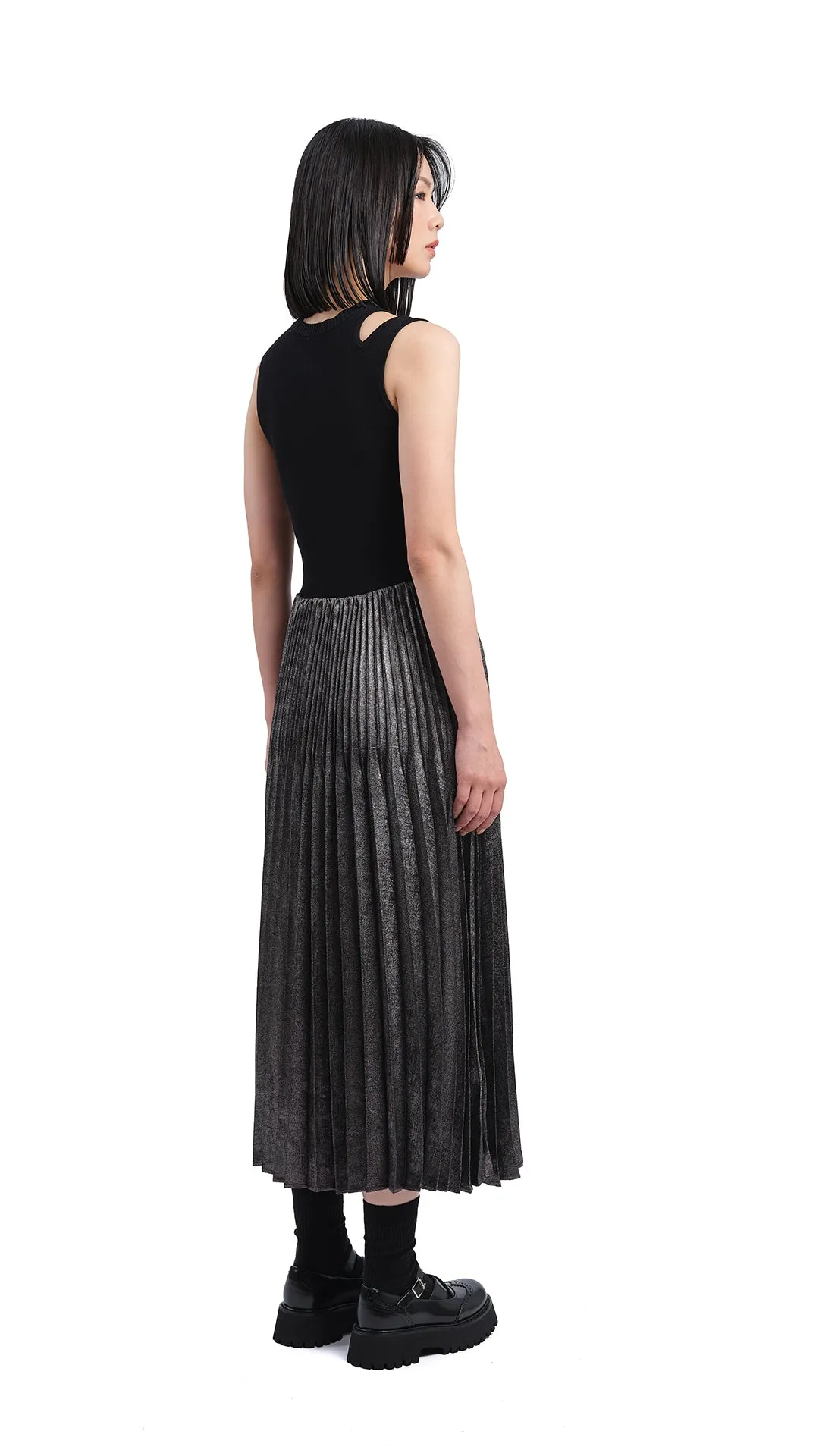 ComfortStretch ErgonomicCut Metallic Dress