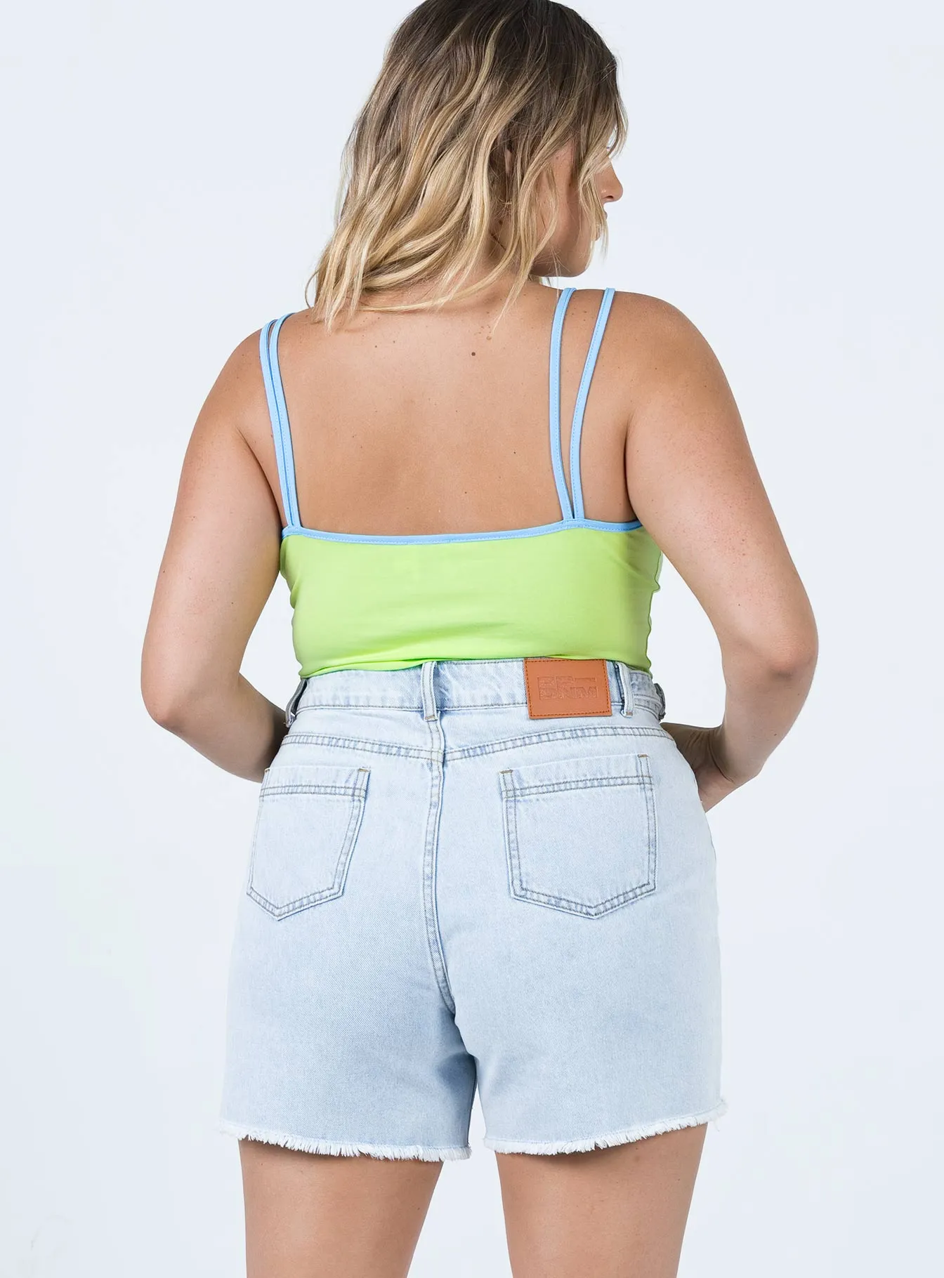 FadeResistant Dye Bermuda Waist Adjustor Denim Shorts