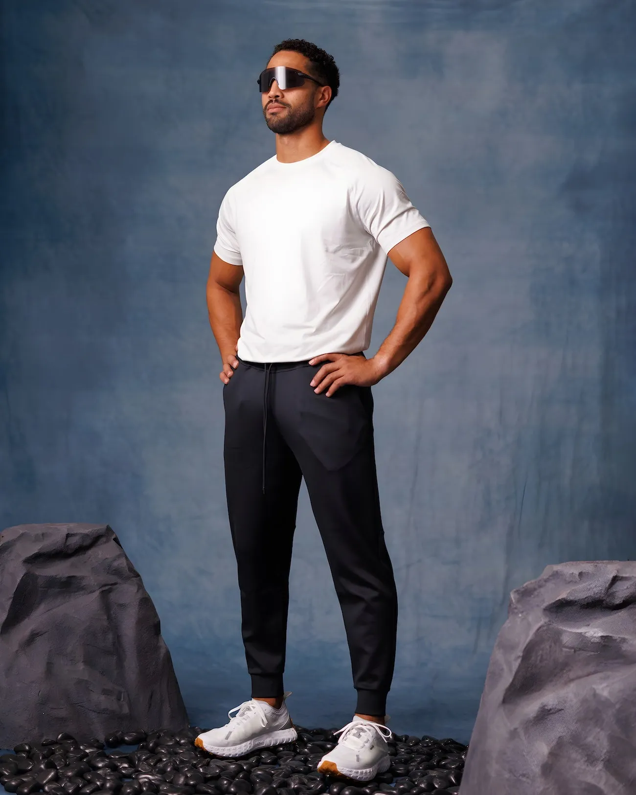 AdjustableCuffs Sheer Fit The Dynamic Warm Up Jogger | Black