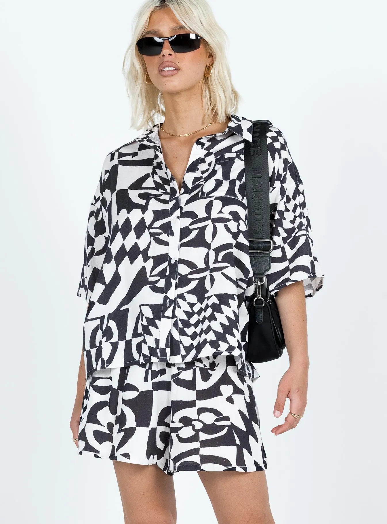 Play Mode ComfortStretch Merve Checkerboard Set Black / White