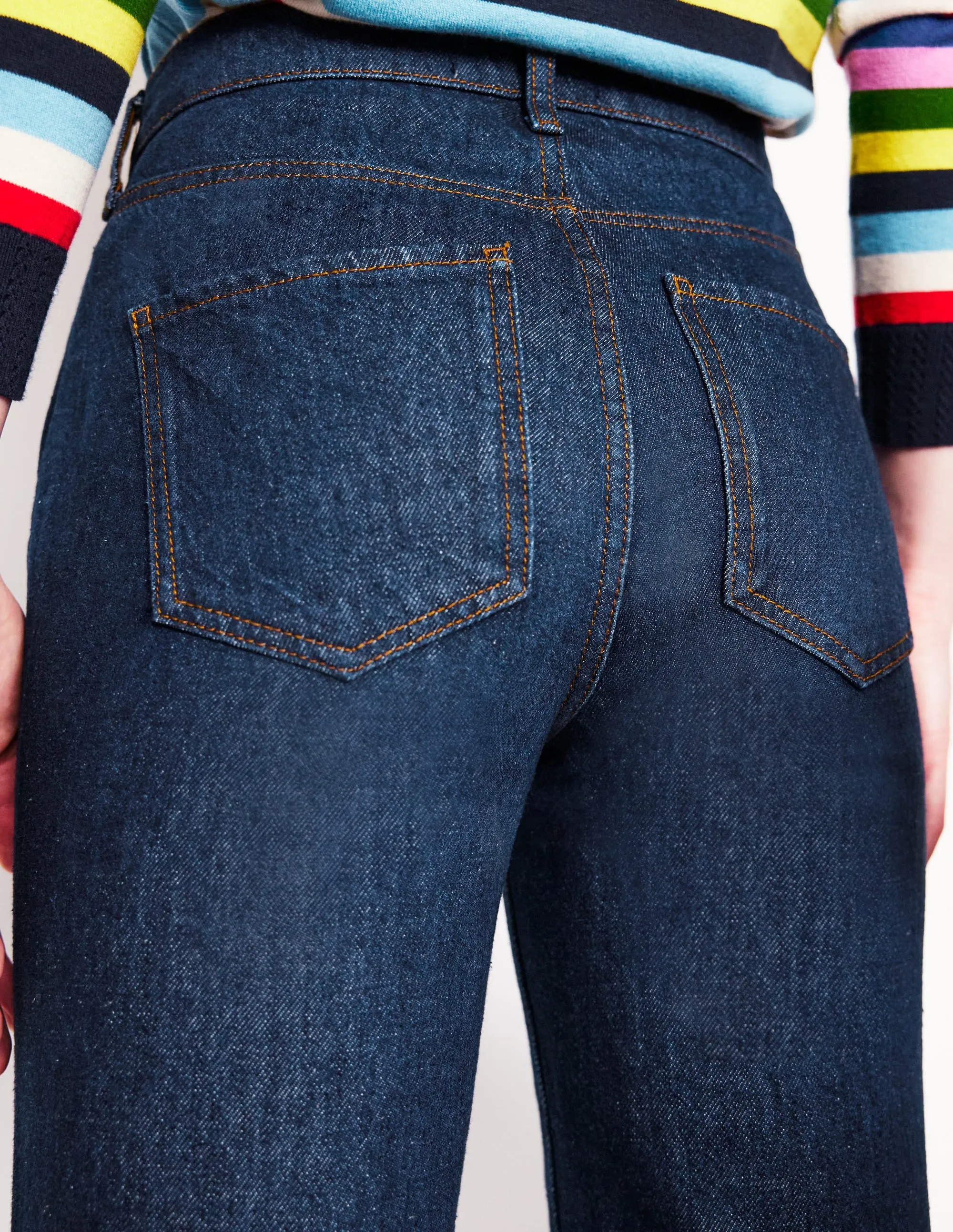 High Rise Rigid Straight Jeans-Indigo Rinse Couple Look Elegant Summer Vibes Evening Stroll Urban Explorer