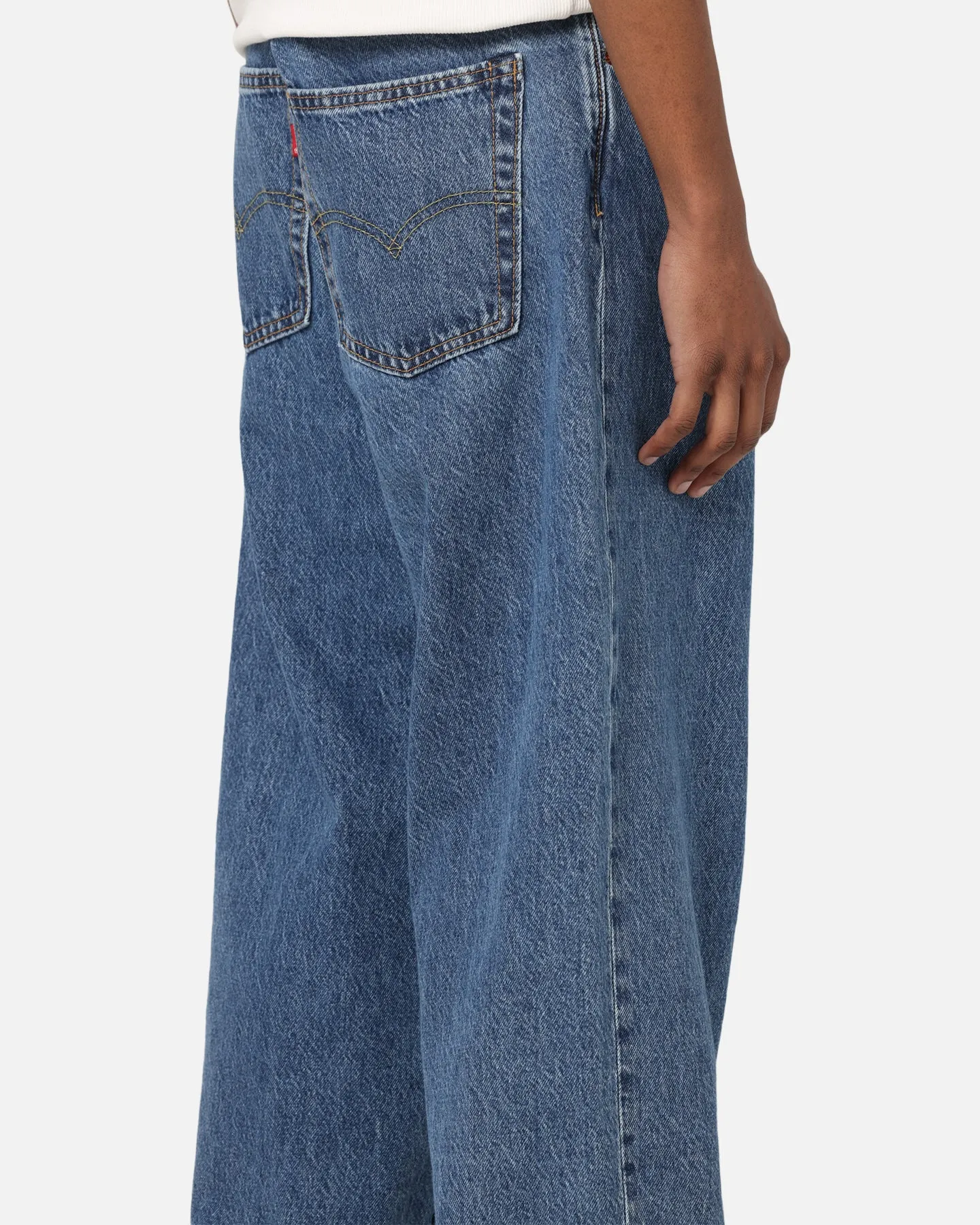Shopping Day Street Fashion Textured Light Touch Levi Strauss And Co 578? Baggy Jeans Blue