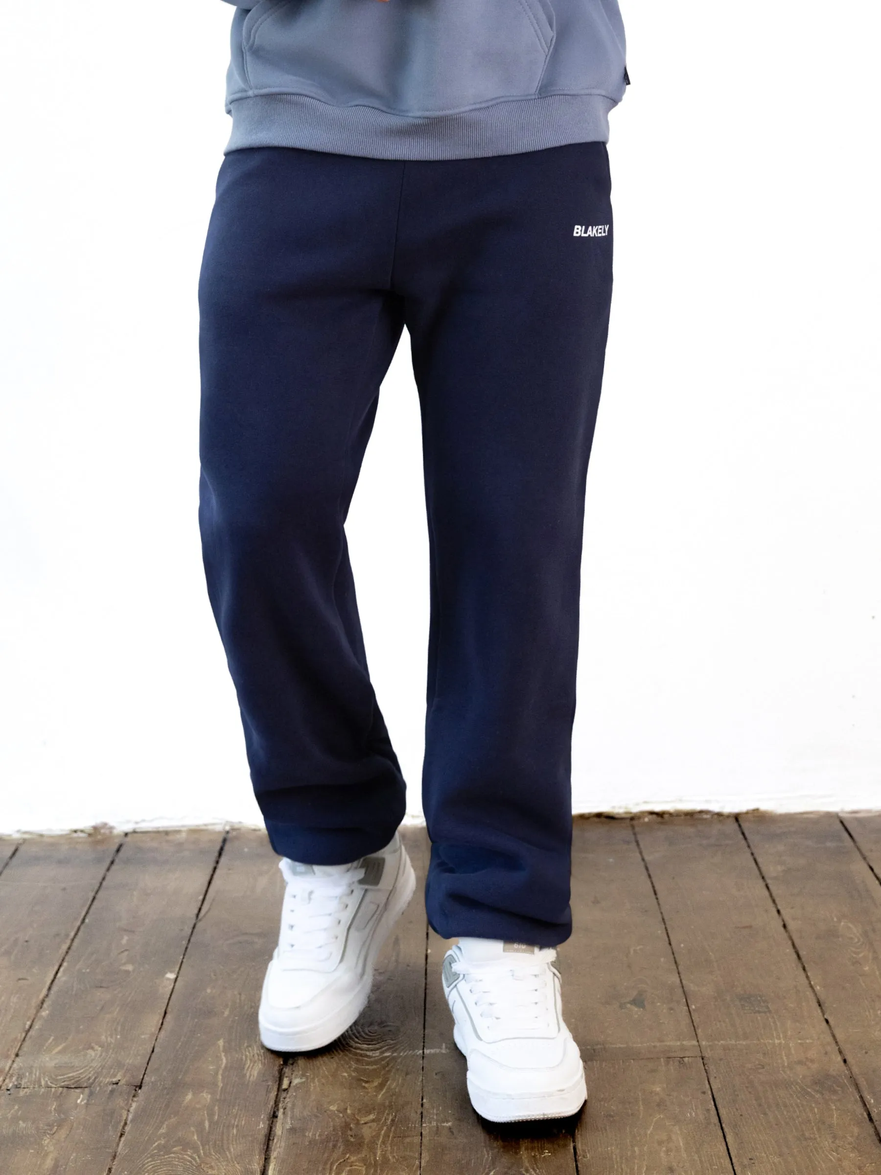 Italic Relaxed Sweatpants - Navy Trendy Look