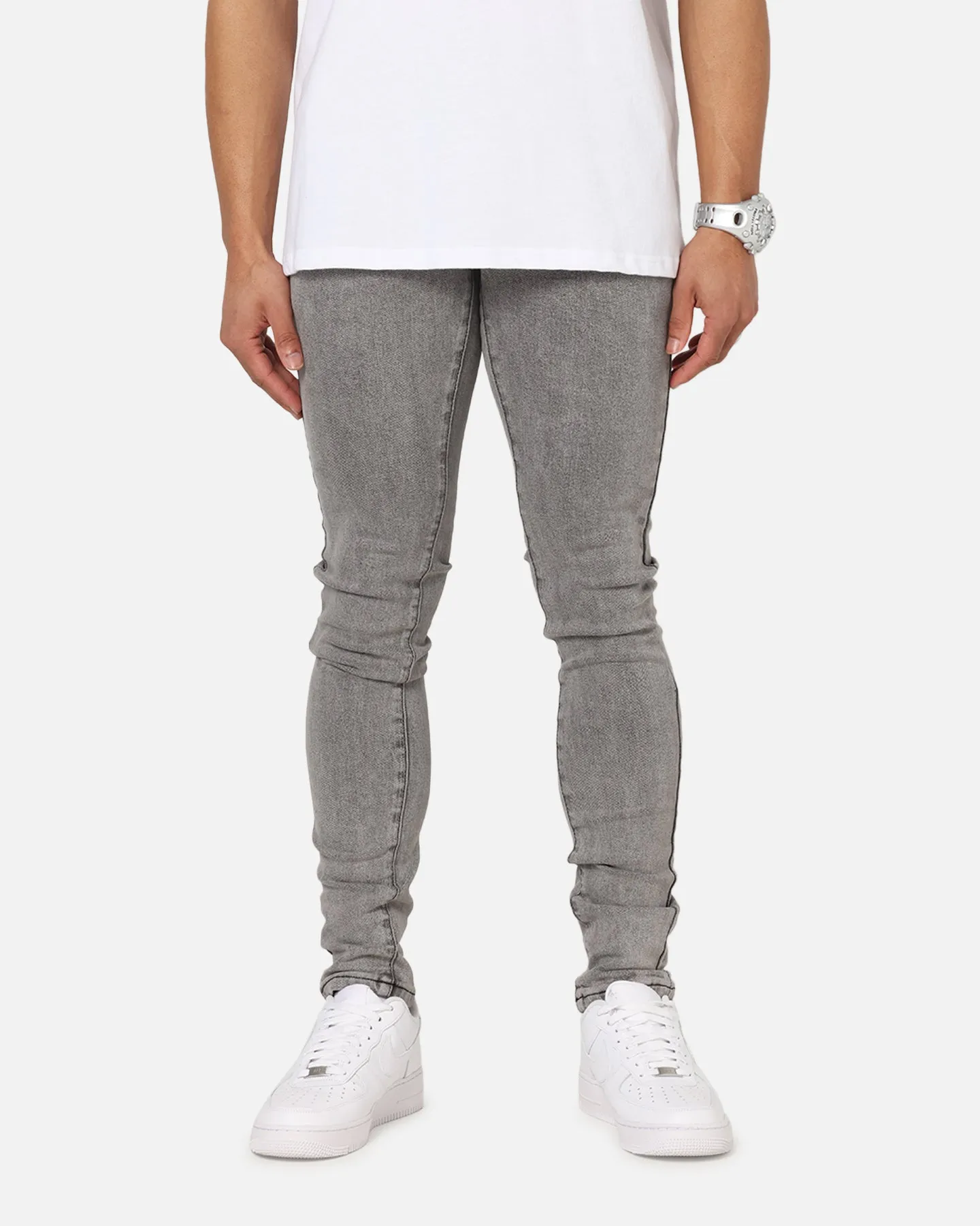 Non Restrictive Cut Saint Morta Dynasty Jeans Sulphur Grey