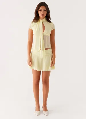 Chic casual Colby Mini Skirt - Lemon