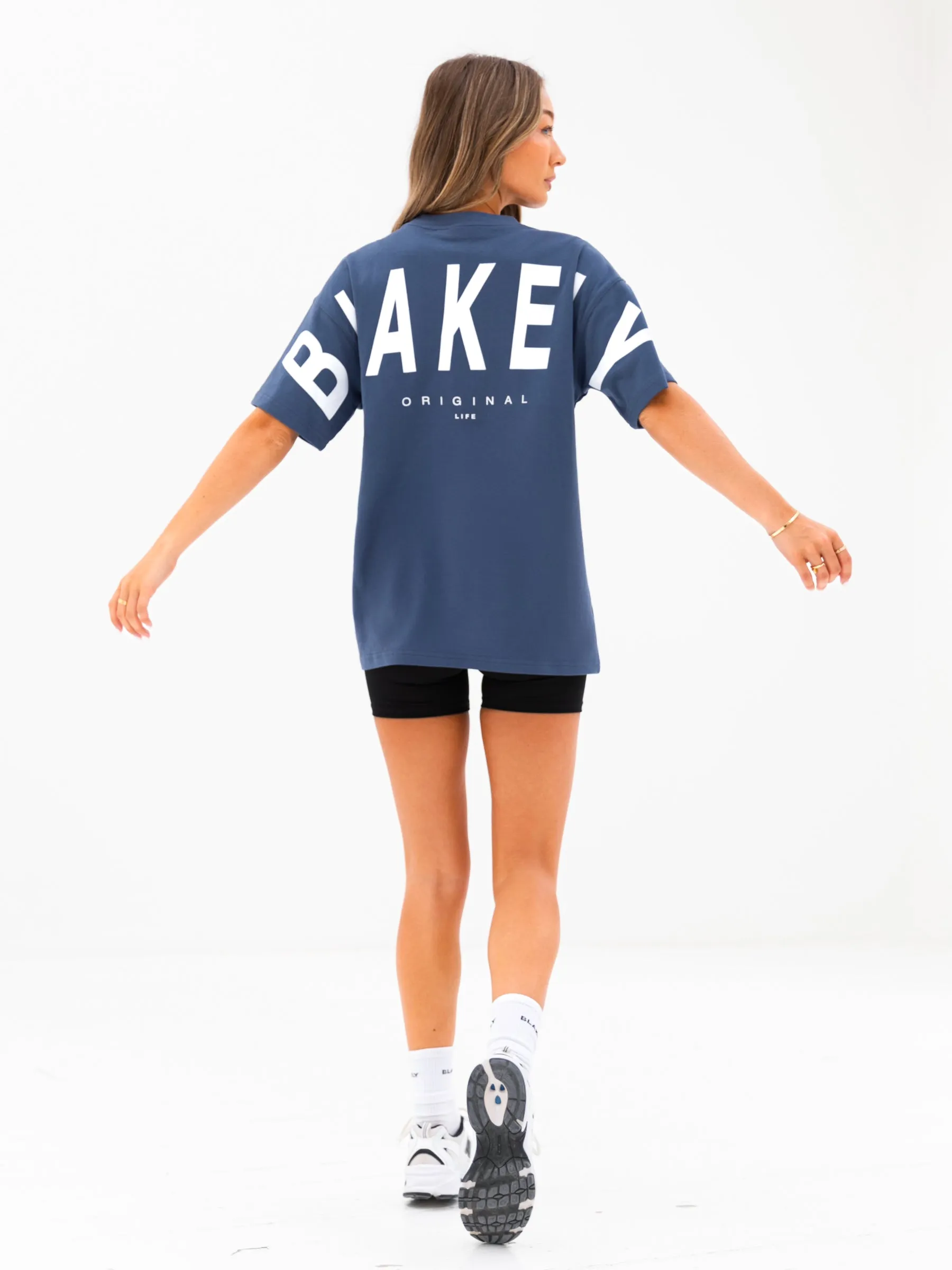 Isabel Oversized T-Shirt - Blue Urban Look Casual and cool