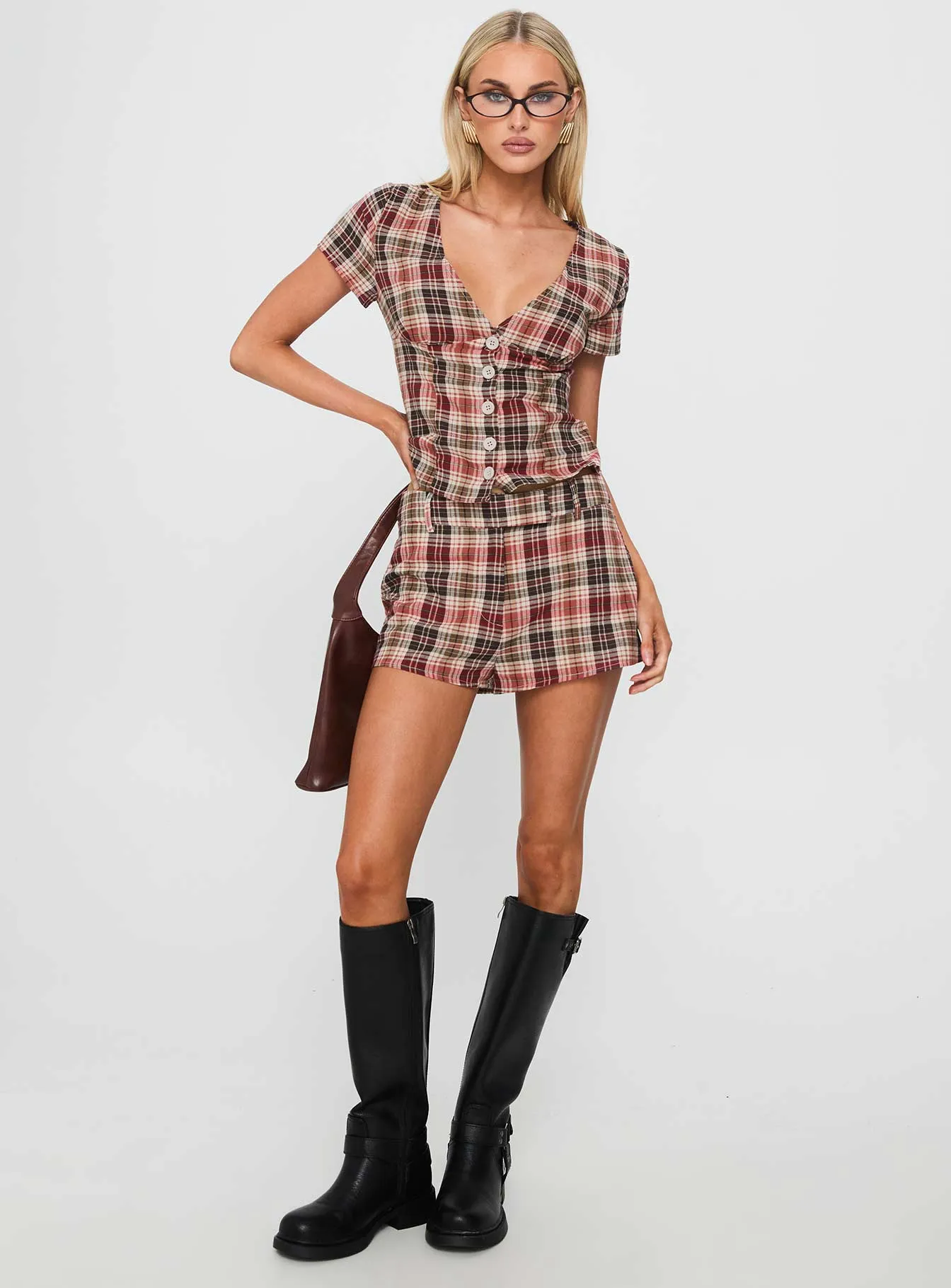 Charm Core Halo Glow Odera Short Red Check
